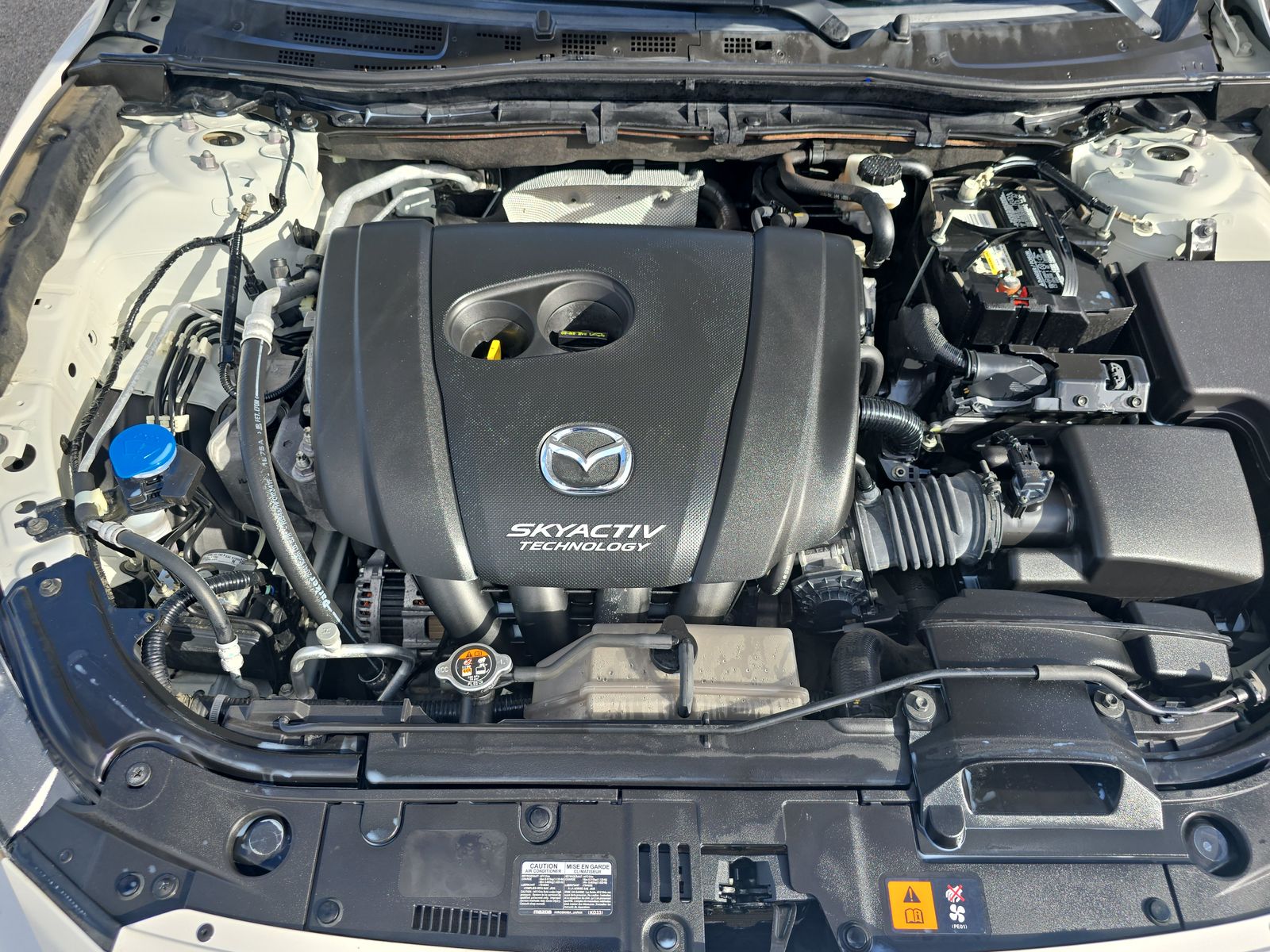 2016 MAZDA MAZDA3 s Touring FWD