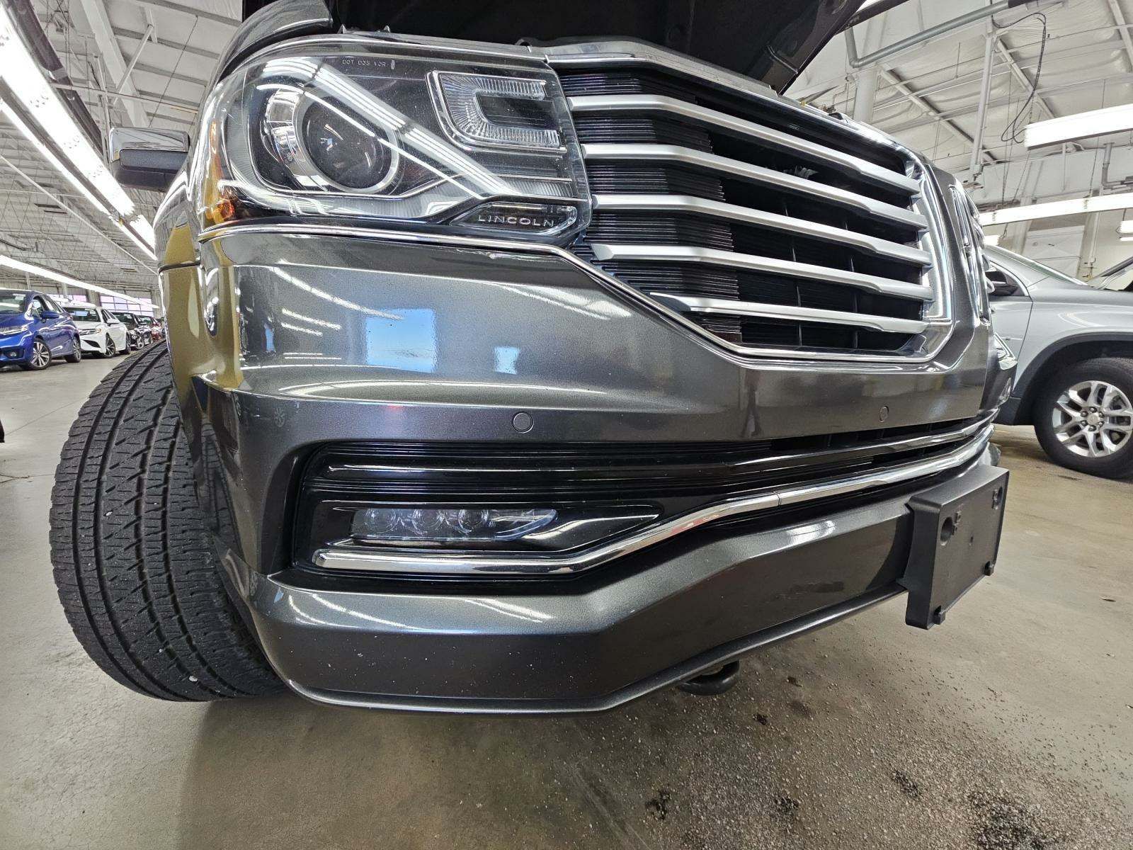 2016 Lincoln Navigator Select AWD