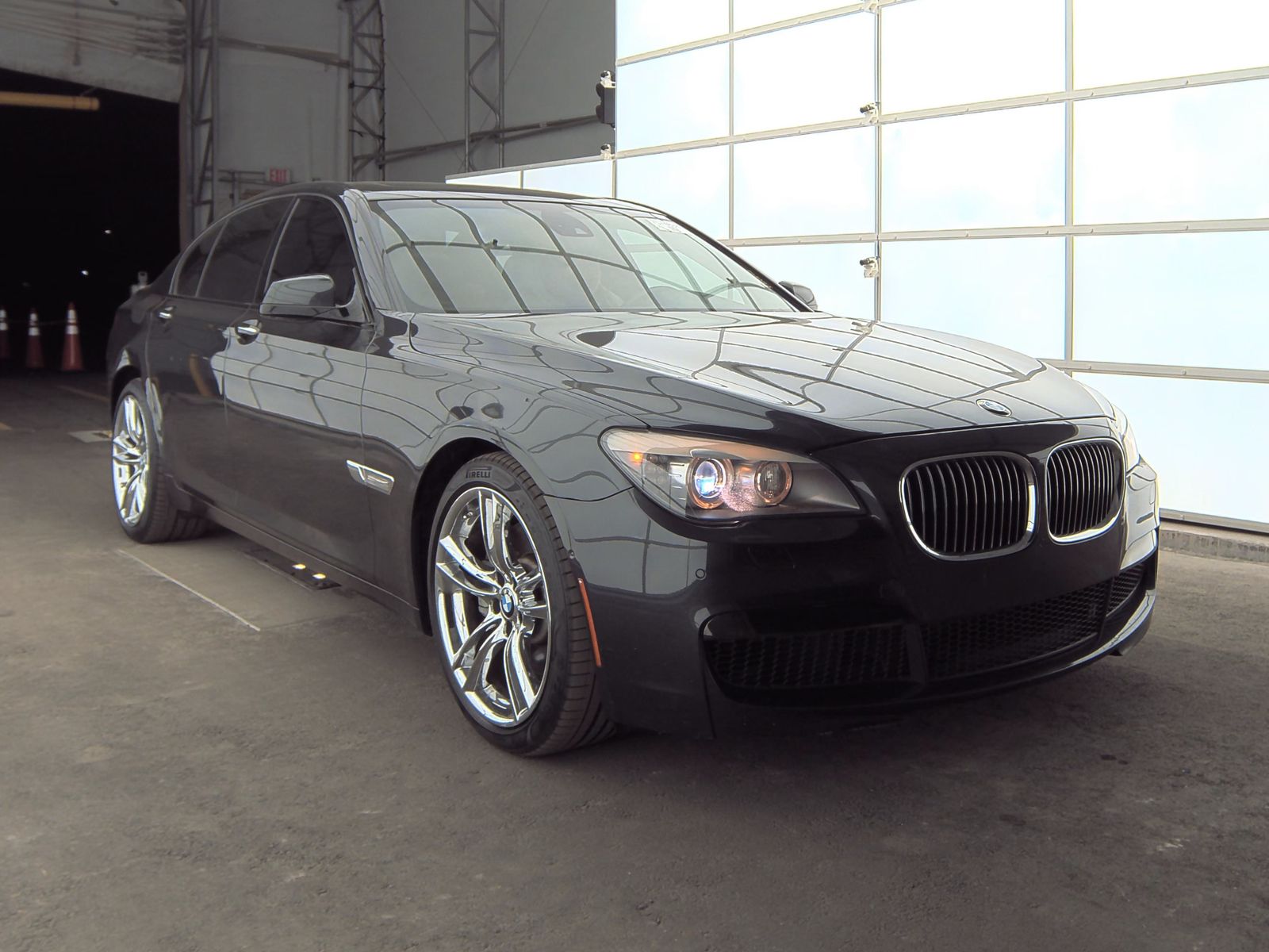 2012 BMW 7 Series 750i RWD