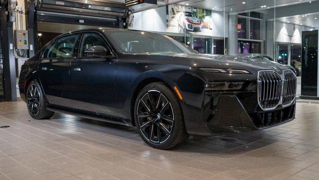 2023 BMW 7 Series Sedan 760i xDrive