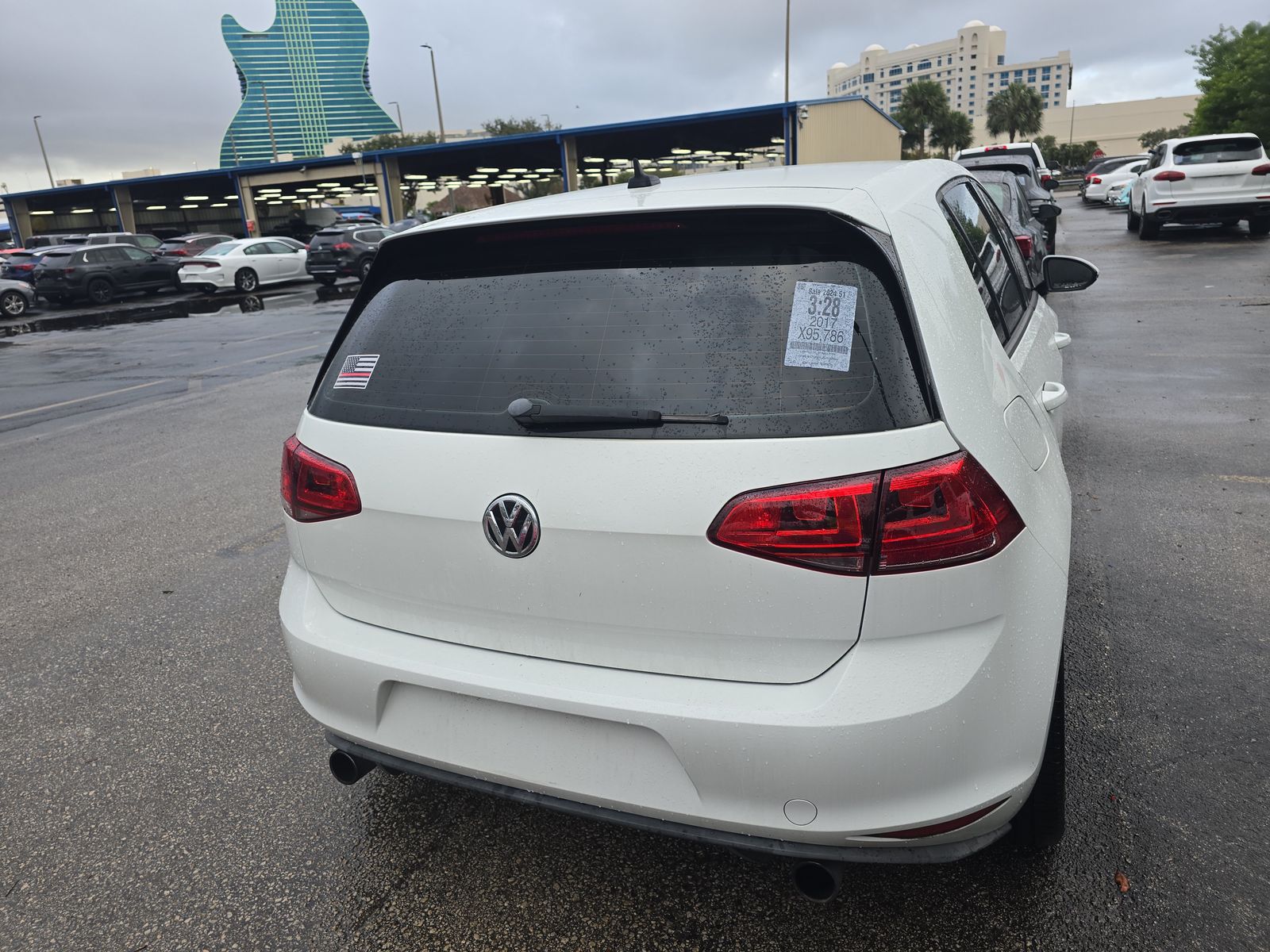 2017 Volkswagen Golf GTI 2.0T S FWD