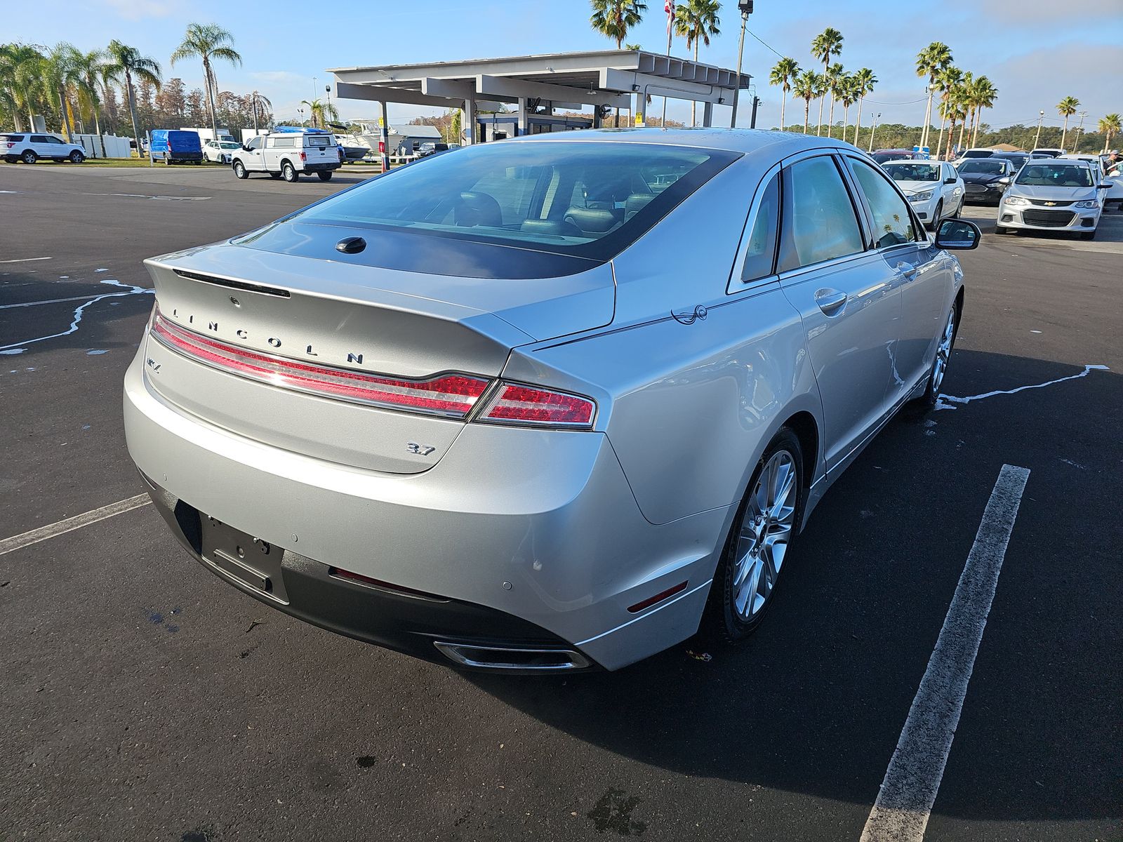 2014 Lincoln MKZ Base FWD