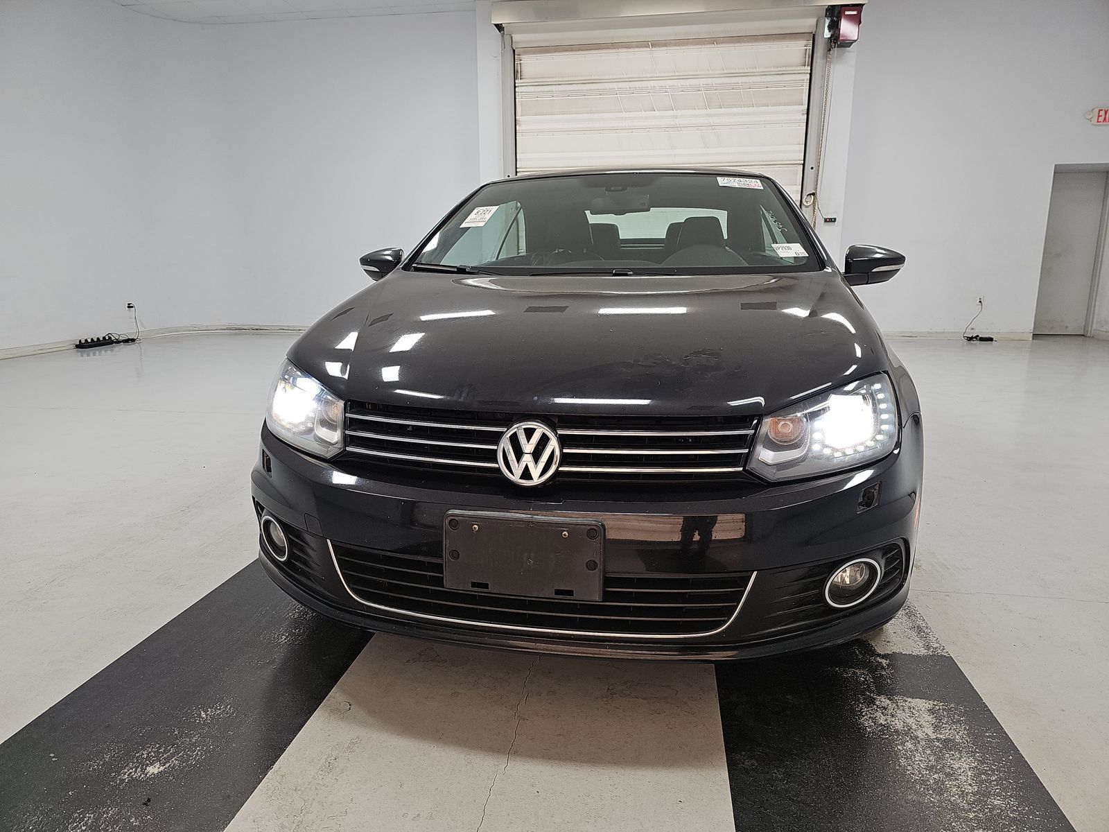 2015 Volkswagen Eos 2.0T Executive FWD