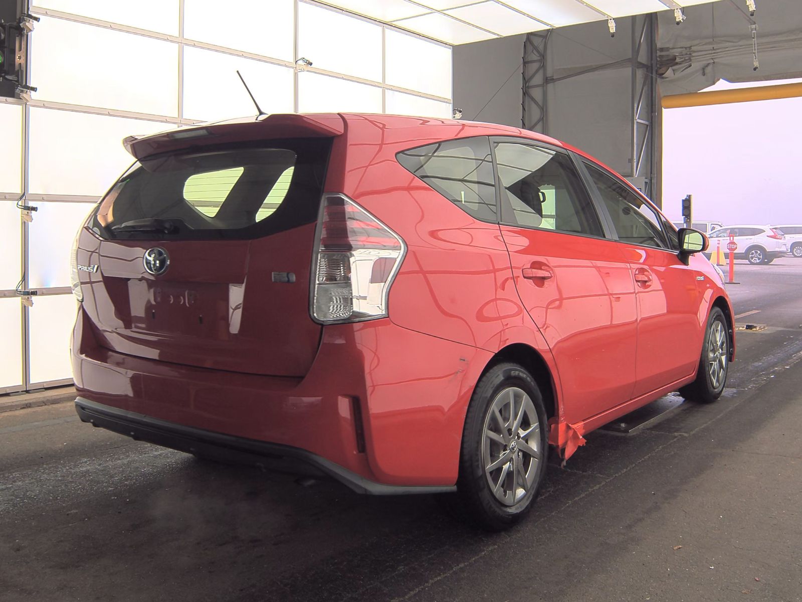 2017 Toyota Prius v Four FWD