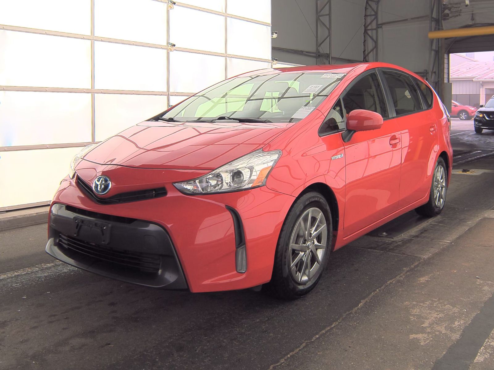 2017 Toyota Prius v Four FWD