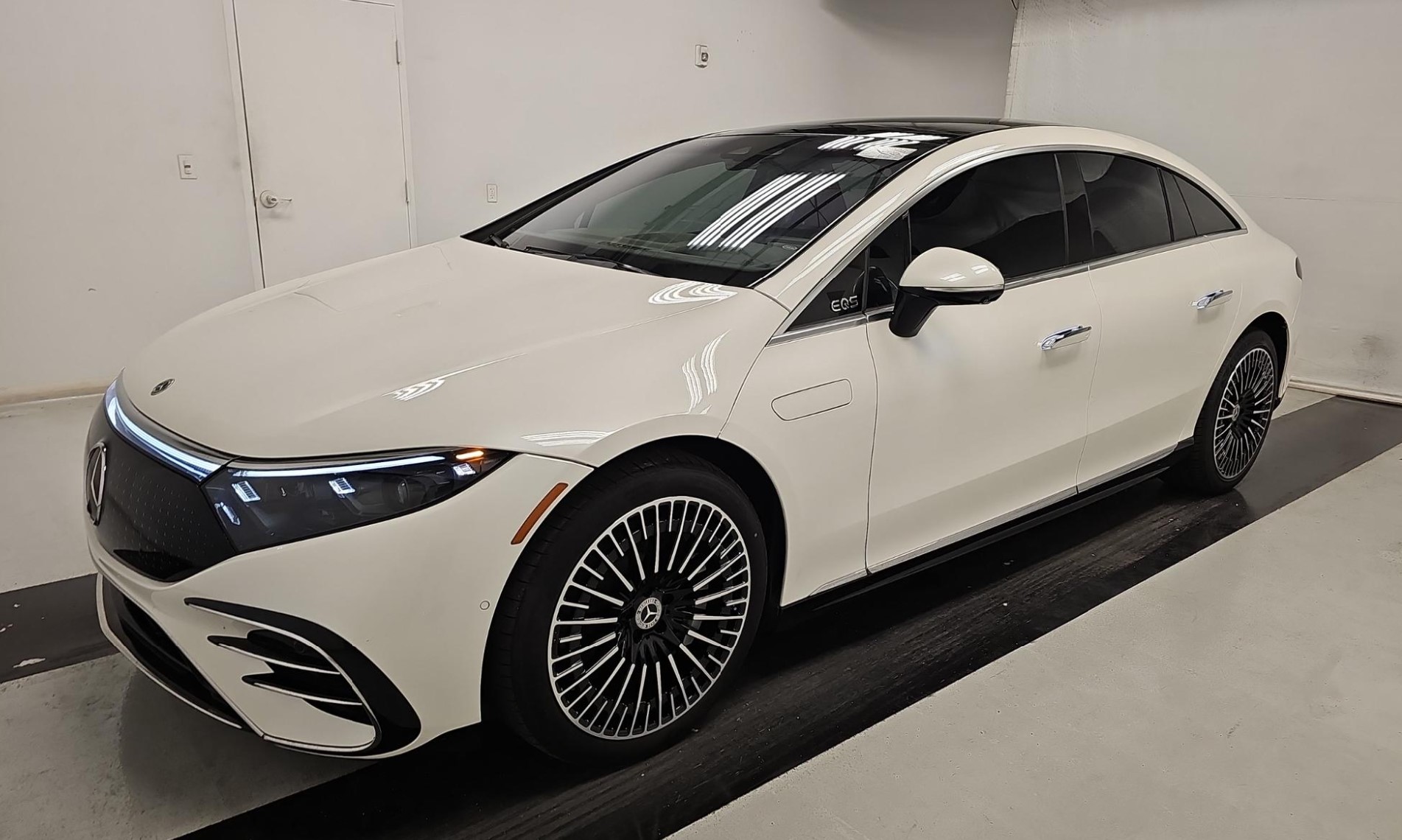 2022 Mercedes-Benz EQS 450+