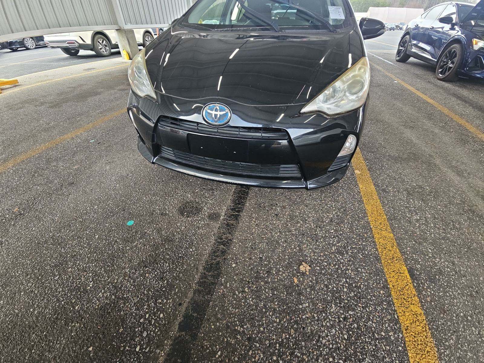 2014 Toyota Prius c Two FWD