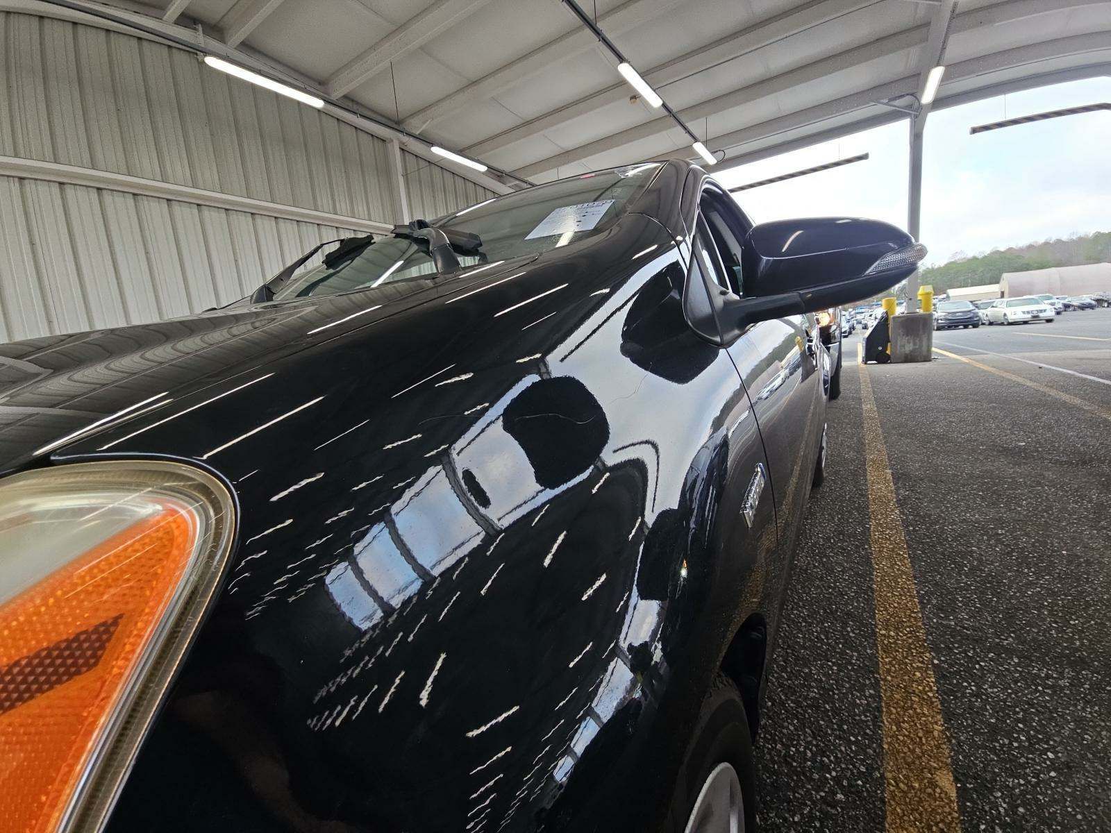 2014 Toyota Prius c Two FWD