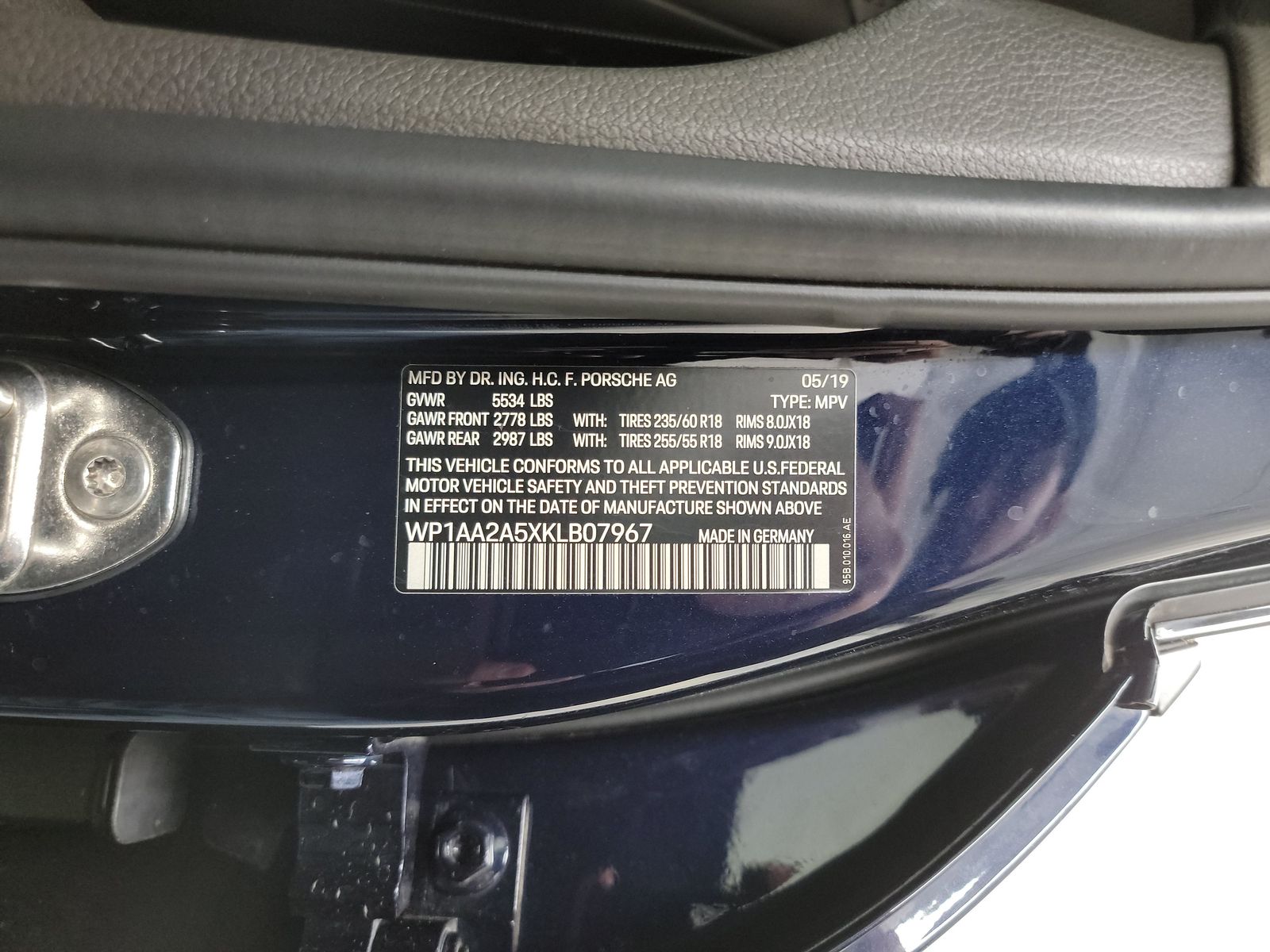2019 Porsche Macan Base AWD