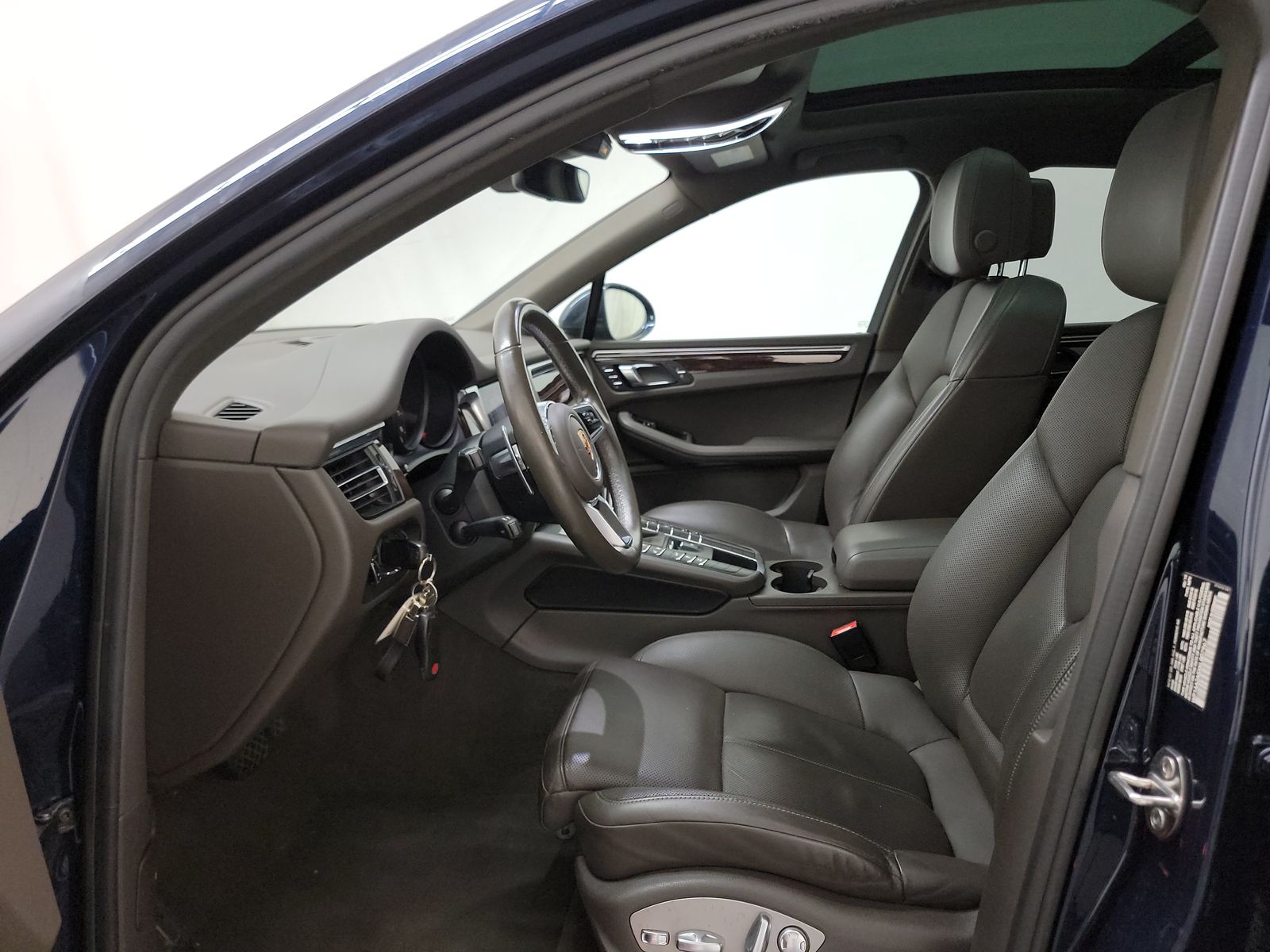 2019 Porsche Macan Base AWD