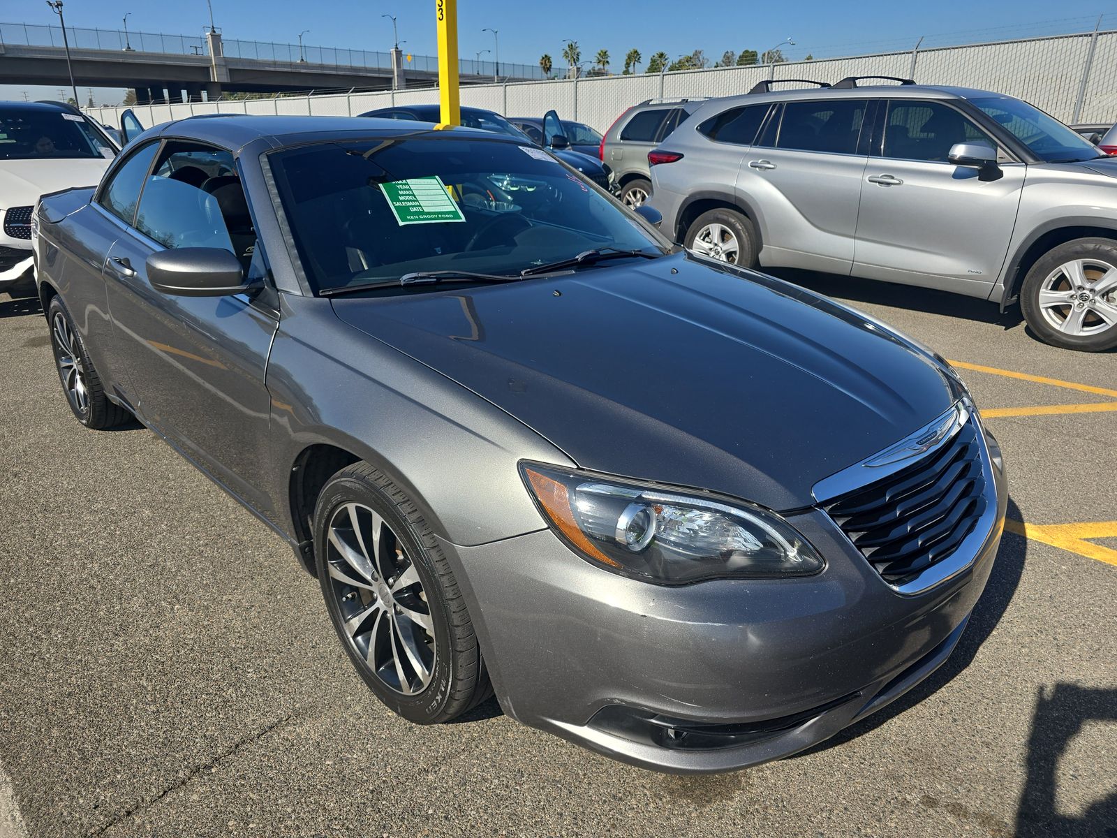 2013 Chrysler 200 S FWD