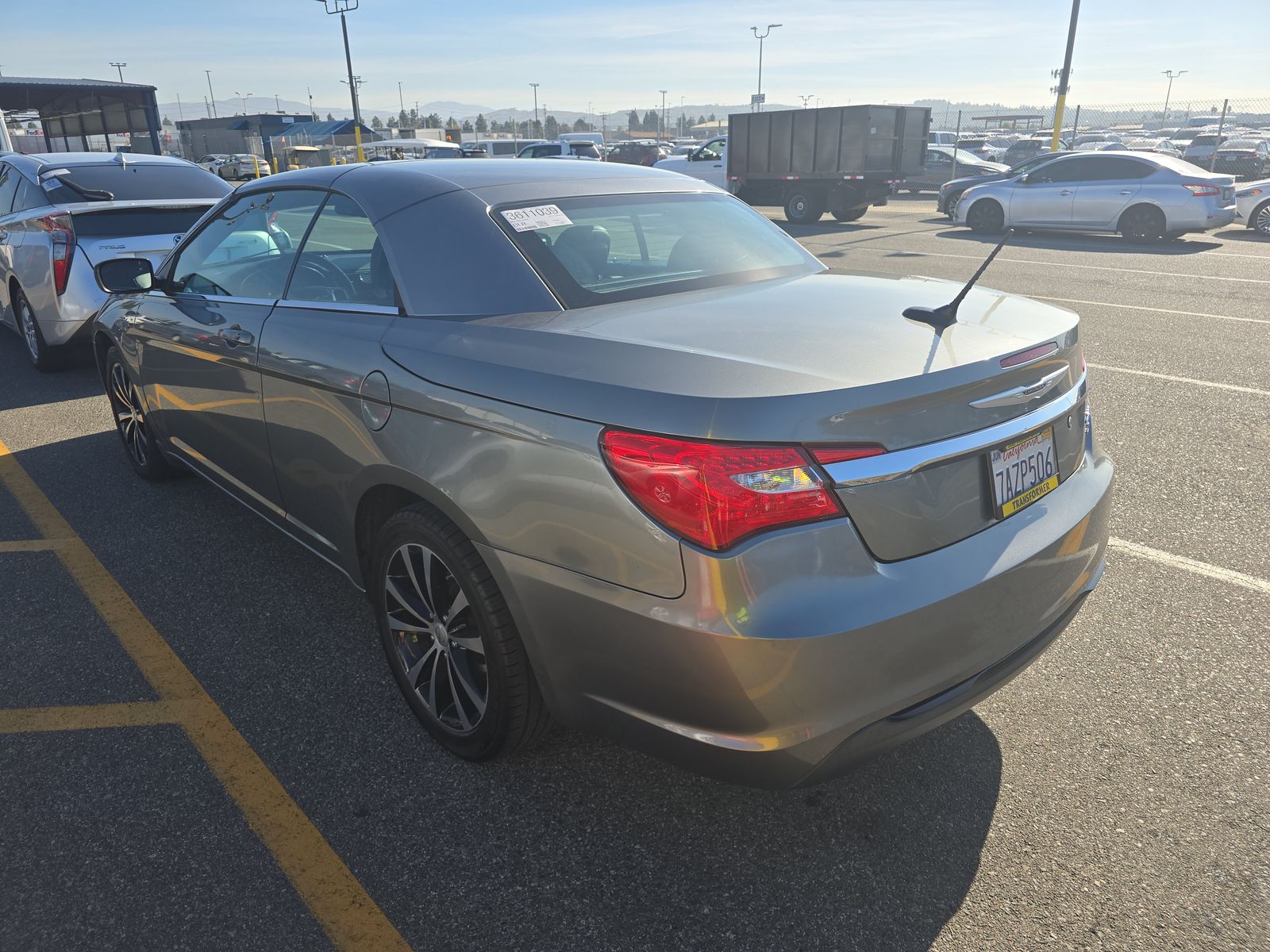 2013 Chrysler 200 S FWD