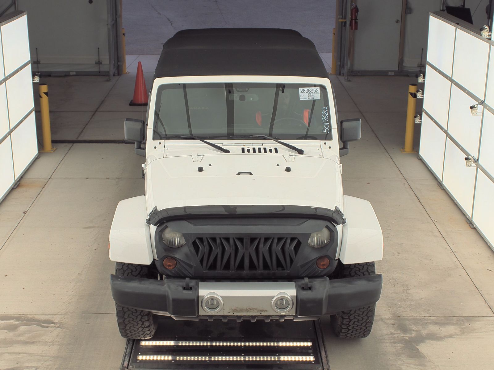 2013 Jeep Wrangler Unlimited Sahara AWD