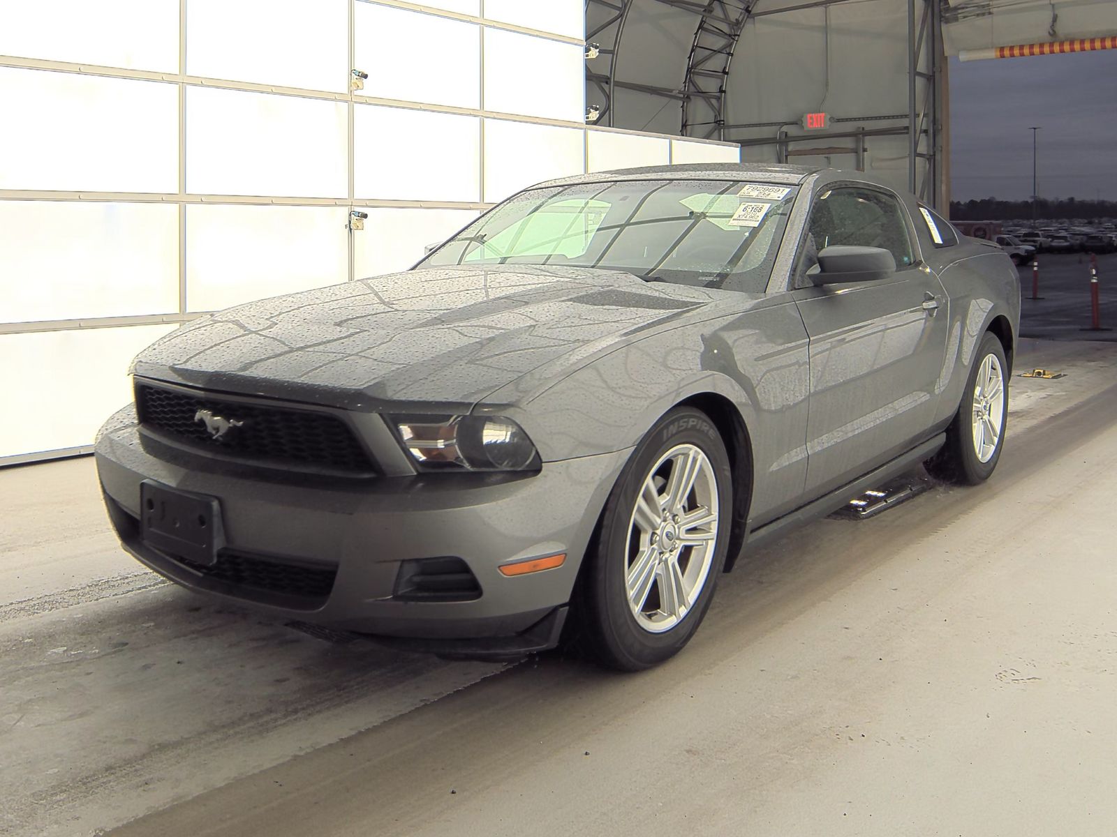2010 Ford Mustang V6 FWD