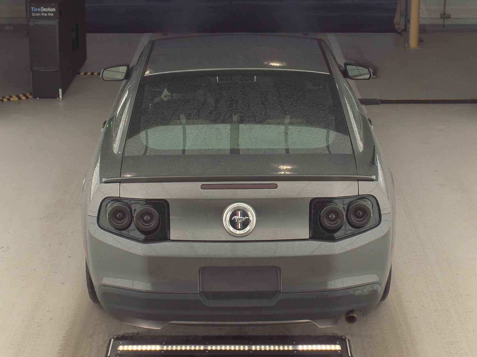 2010 Ford Mustang V6 FWD