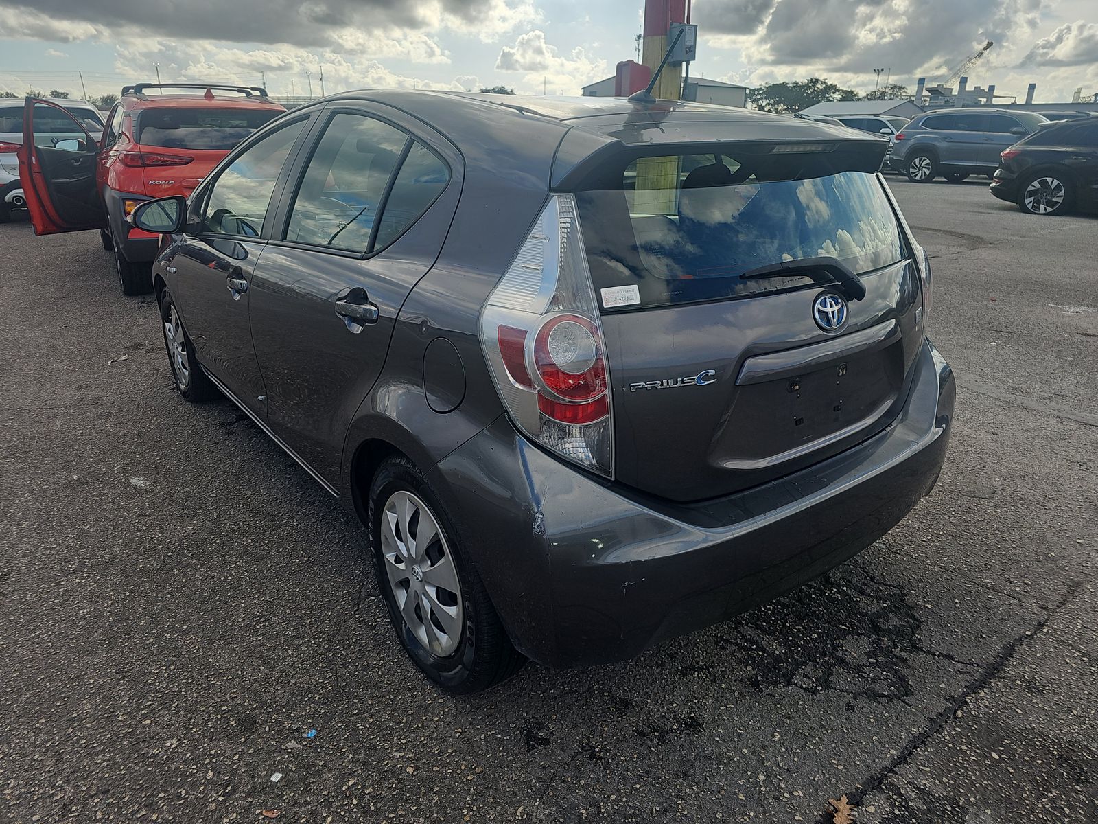 2014 Toyota Prius c Two FWD