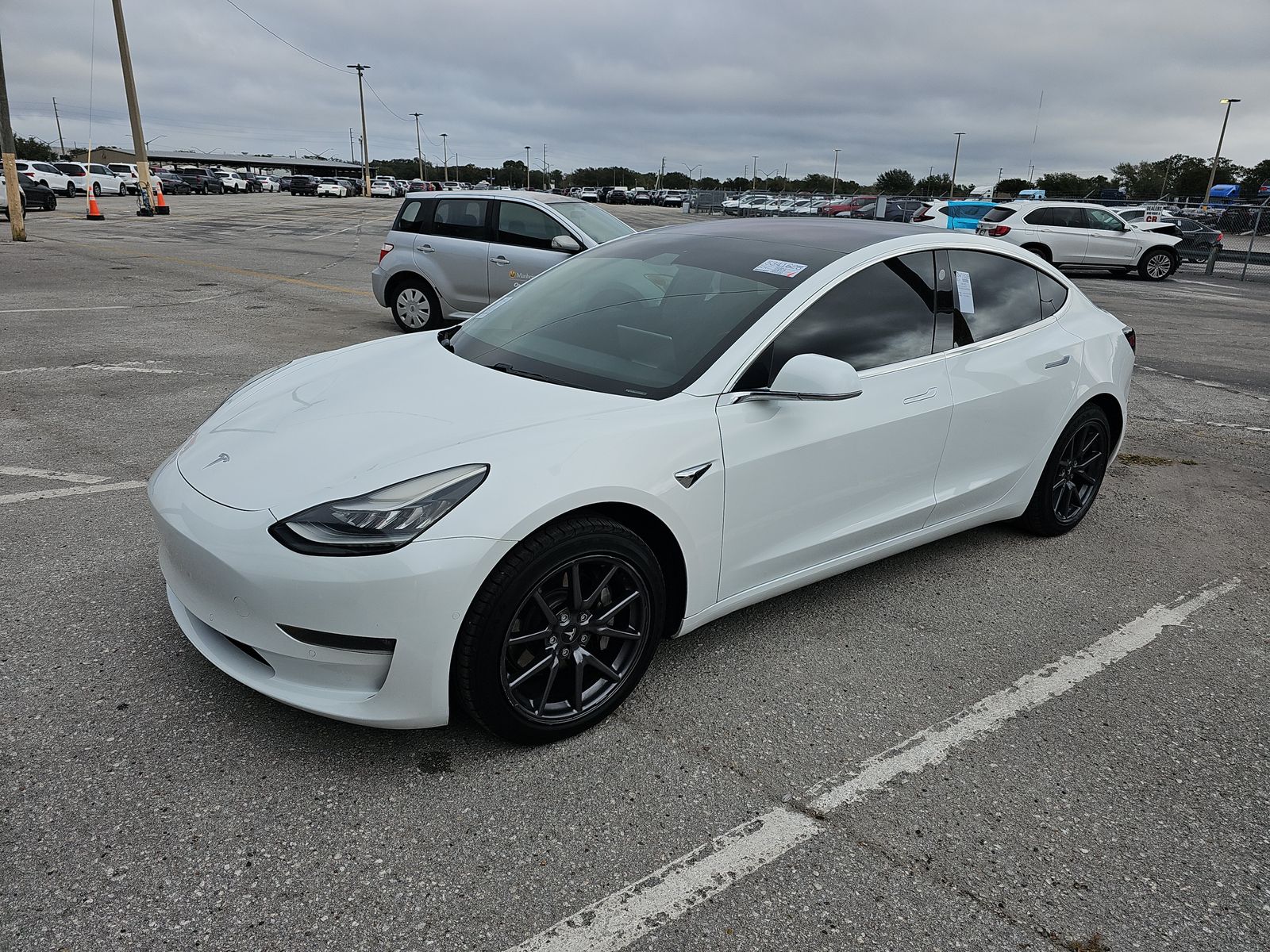 2018 Tesla Model 3 Long Range FWD