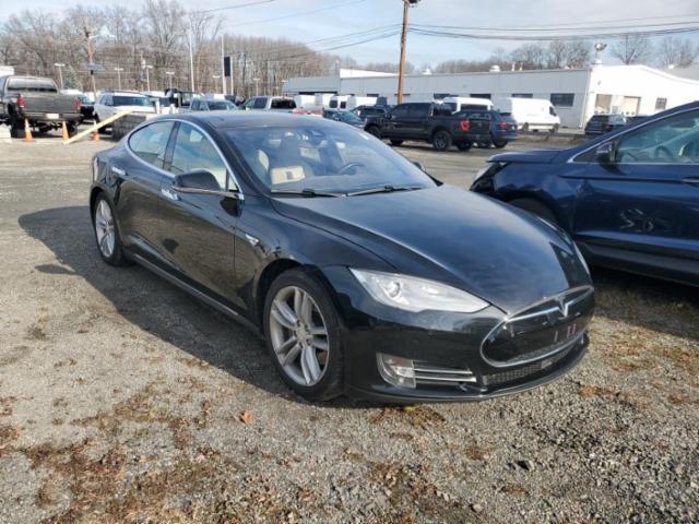 2015 Tesla Model S 85D AWD