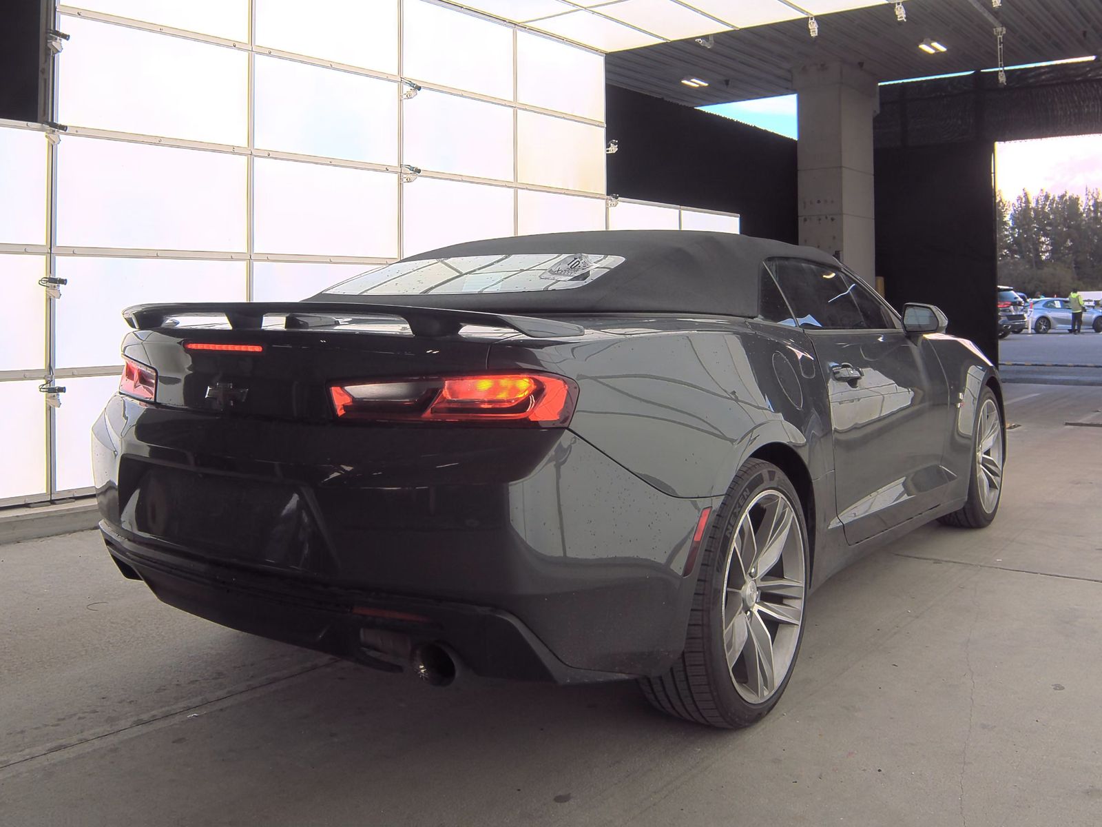 2018 Chevrolet Camaro 1LT RWD