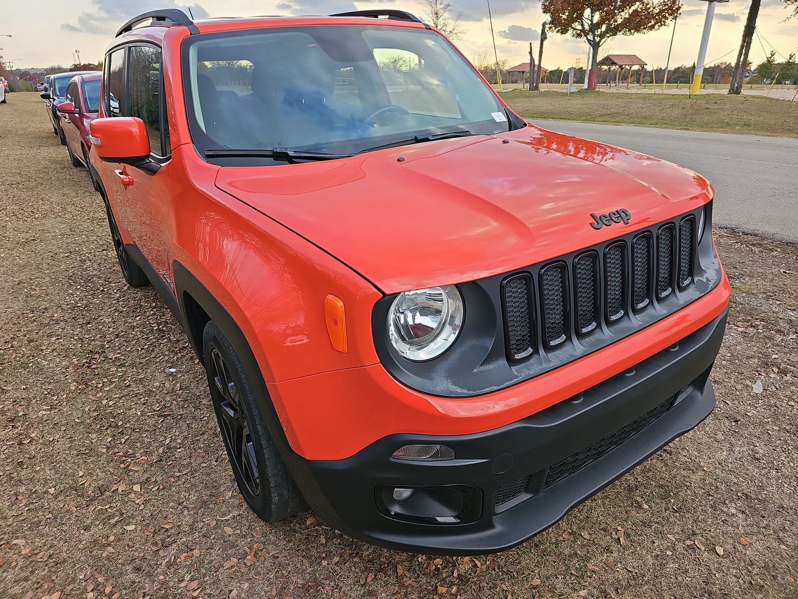 2017 Jeep Renegade Latitude Altitude Edition FWD