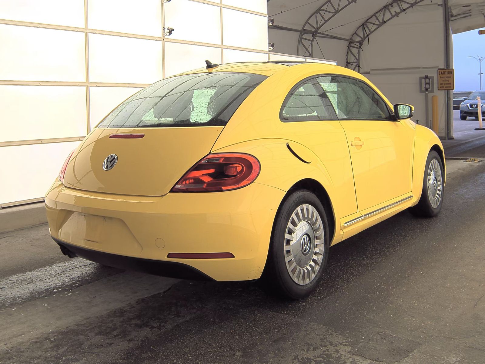 2015 Volkswagen Beetle 1.8T FWD