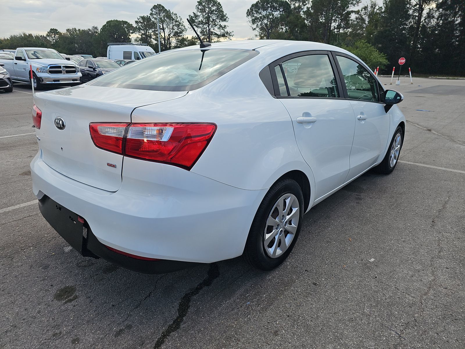 2017 Kia Rio LX FWD