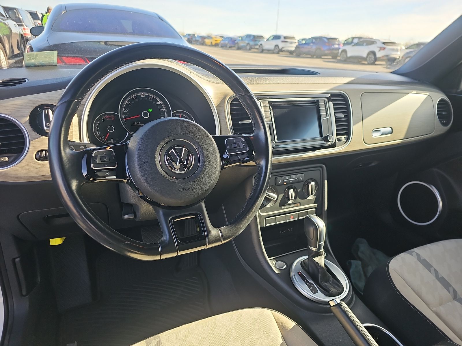 2018 Volkswagen Beetle 2.0T Coast FWD