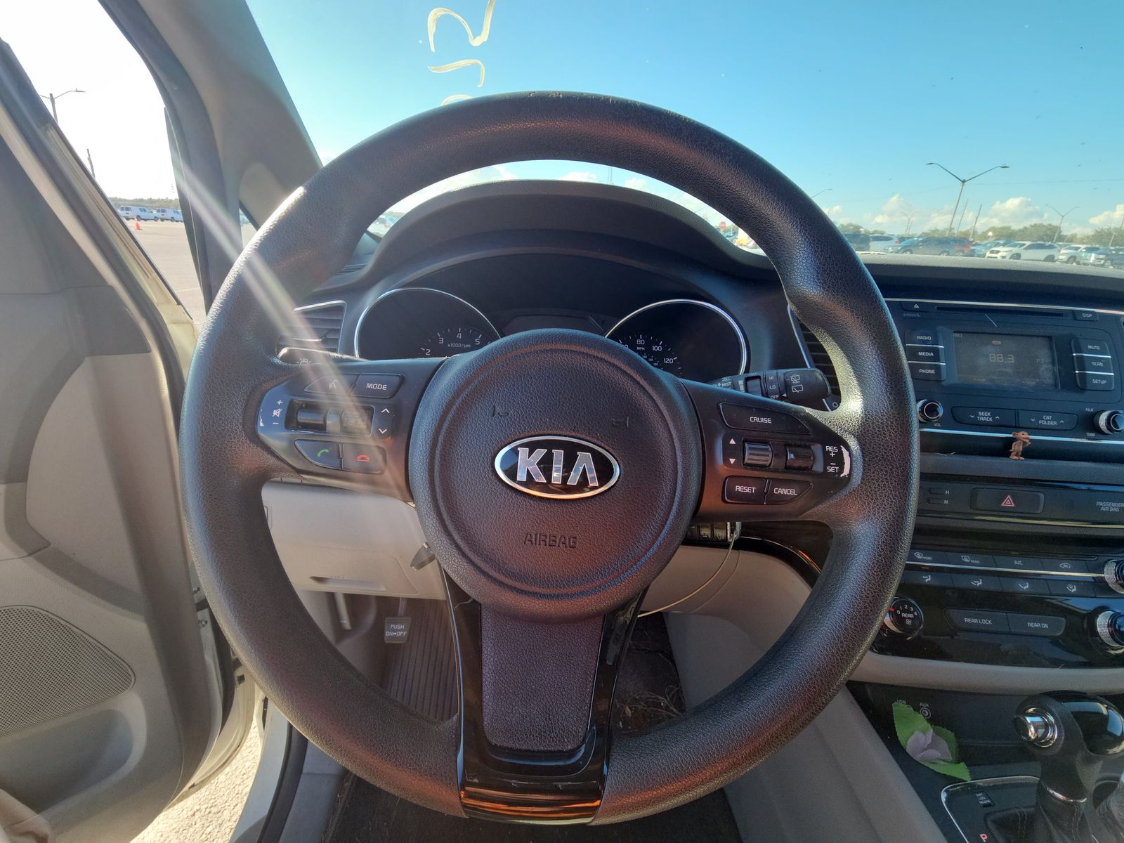 2017 Kia Sedona LX FWD