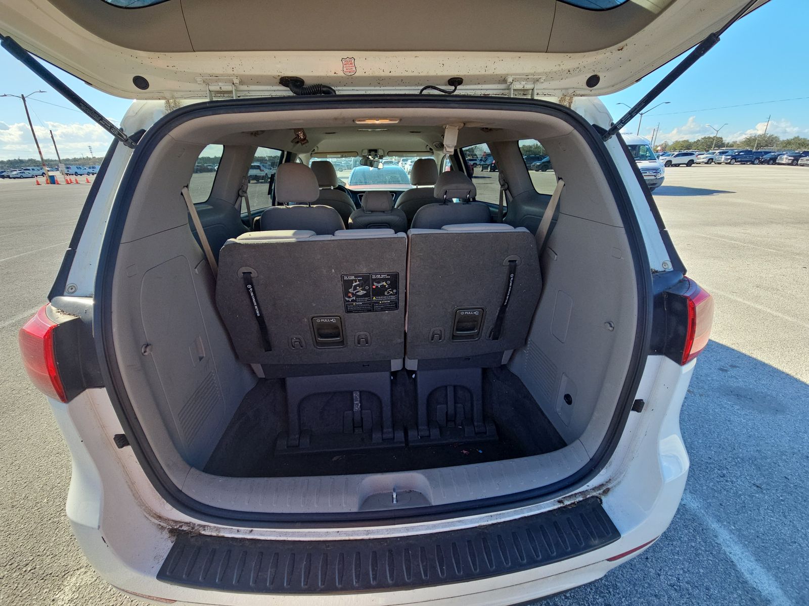 2017 Kia Sedona LX FWD