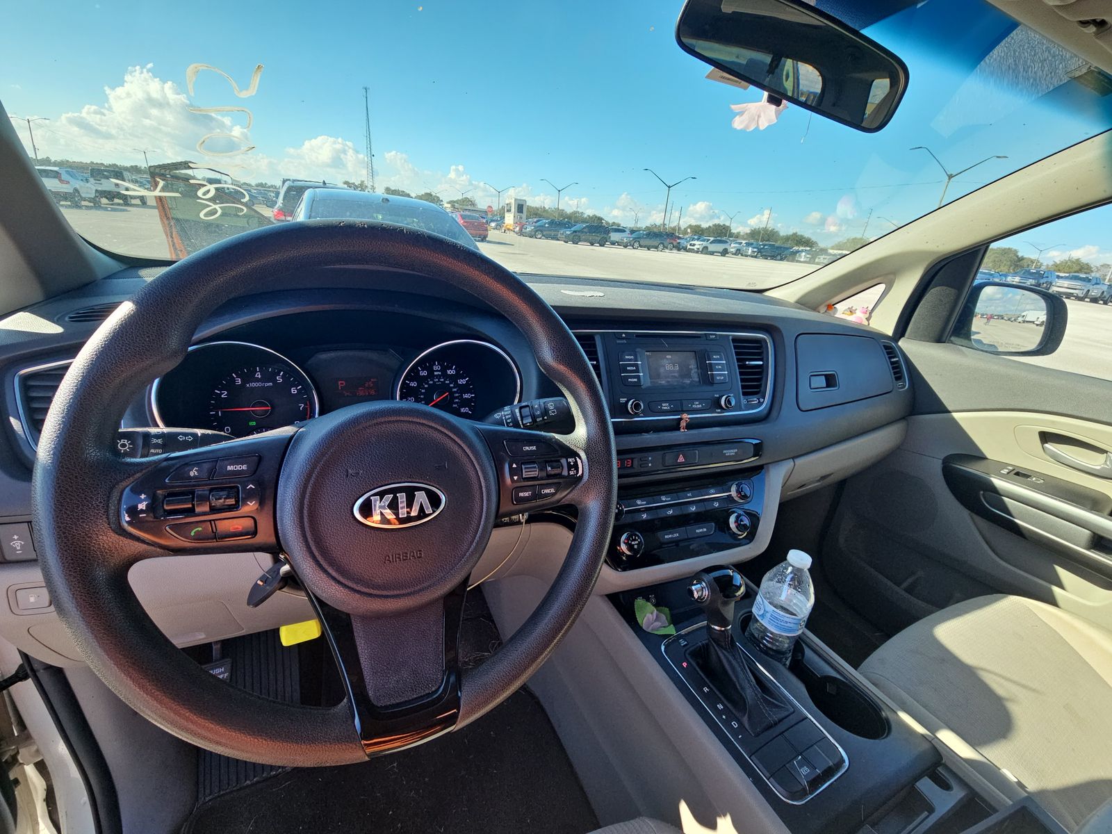 2017 Kia Sedona LX FWD