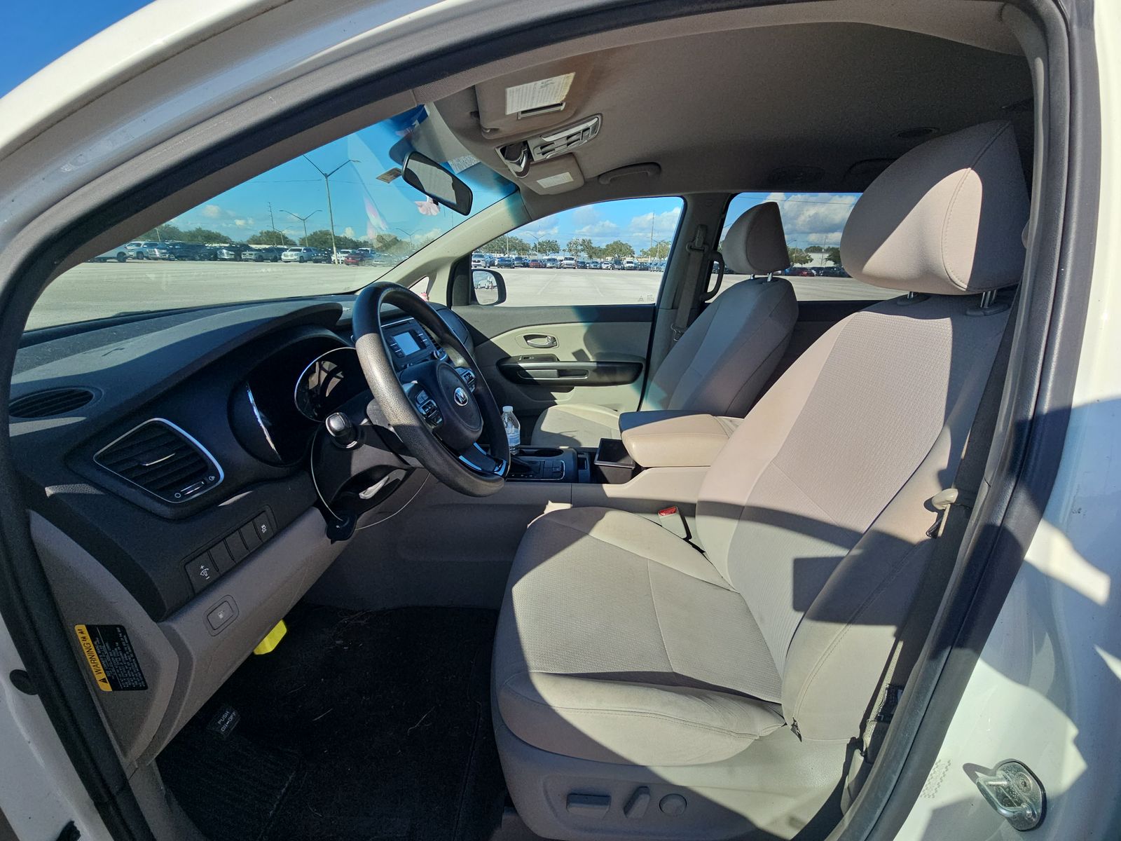 2017 Kia Sedona LX FWD