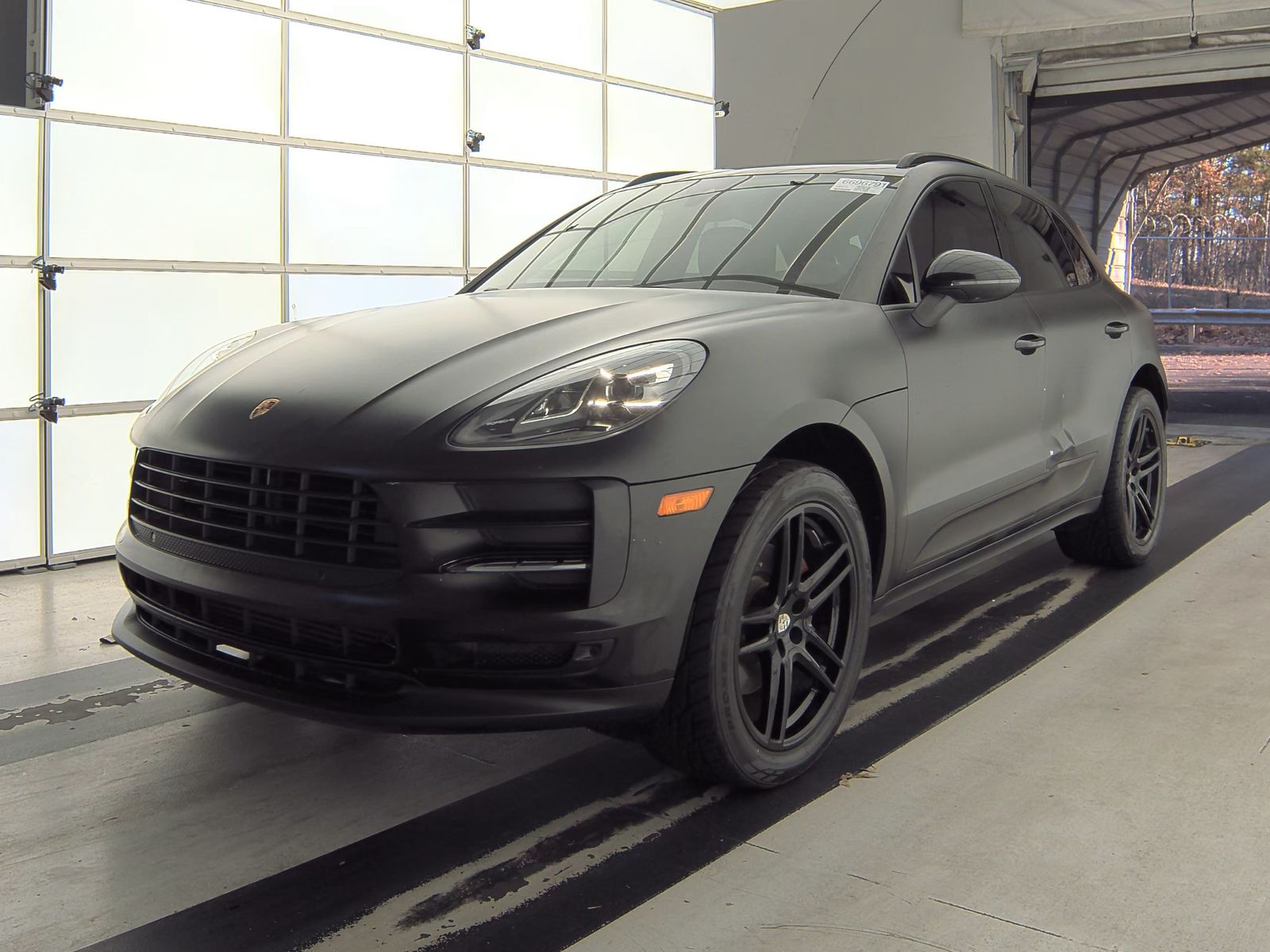 2019 Porsche Macan Base AWD