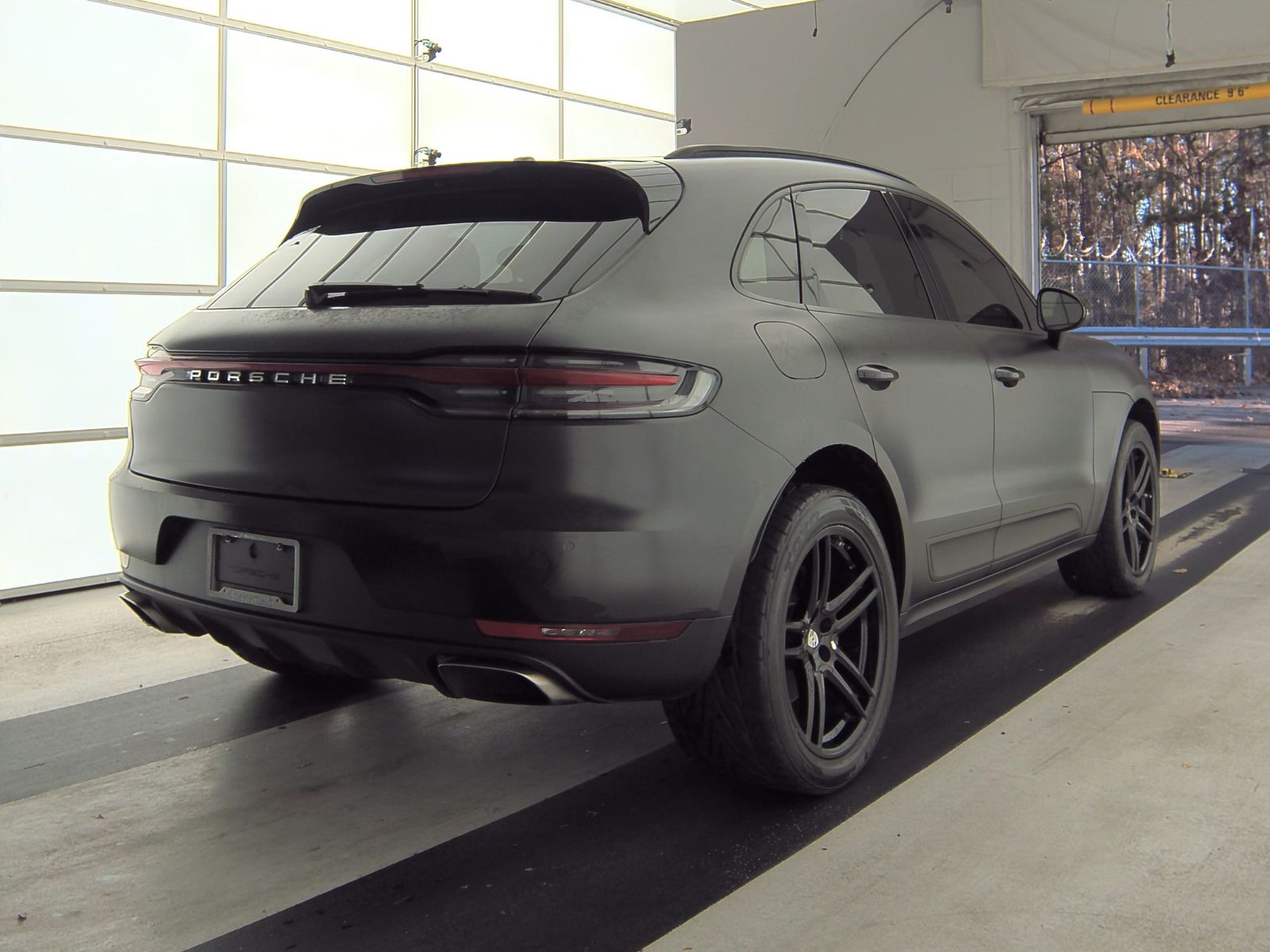 2019 Porsche Macan Base AWD