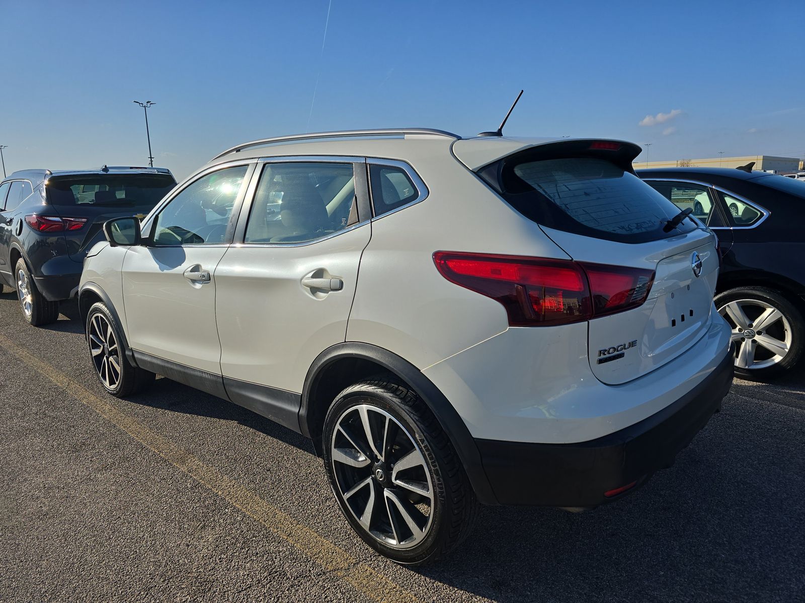 2018 Nissan Rogue Sport SL FWD