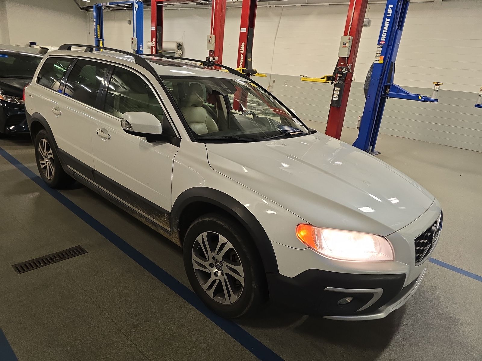 2015 Volvo XC70 T5 Premier FWD