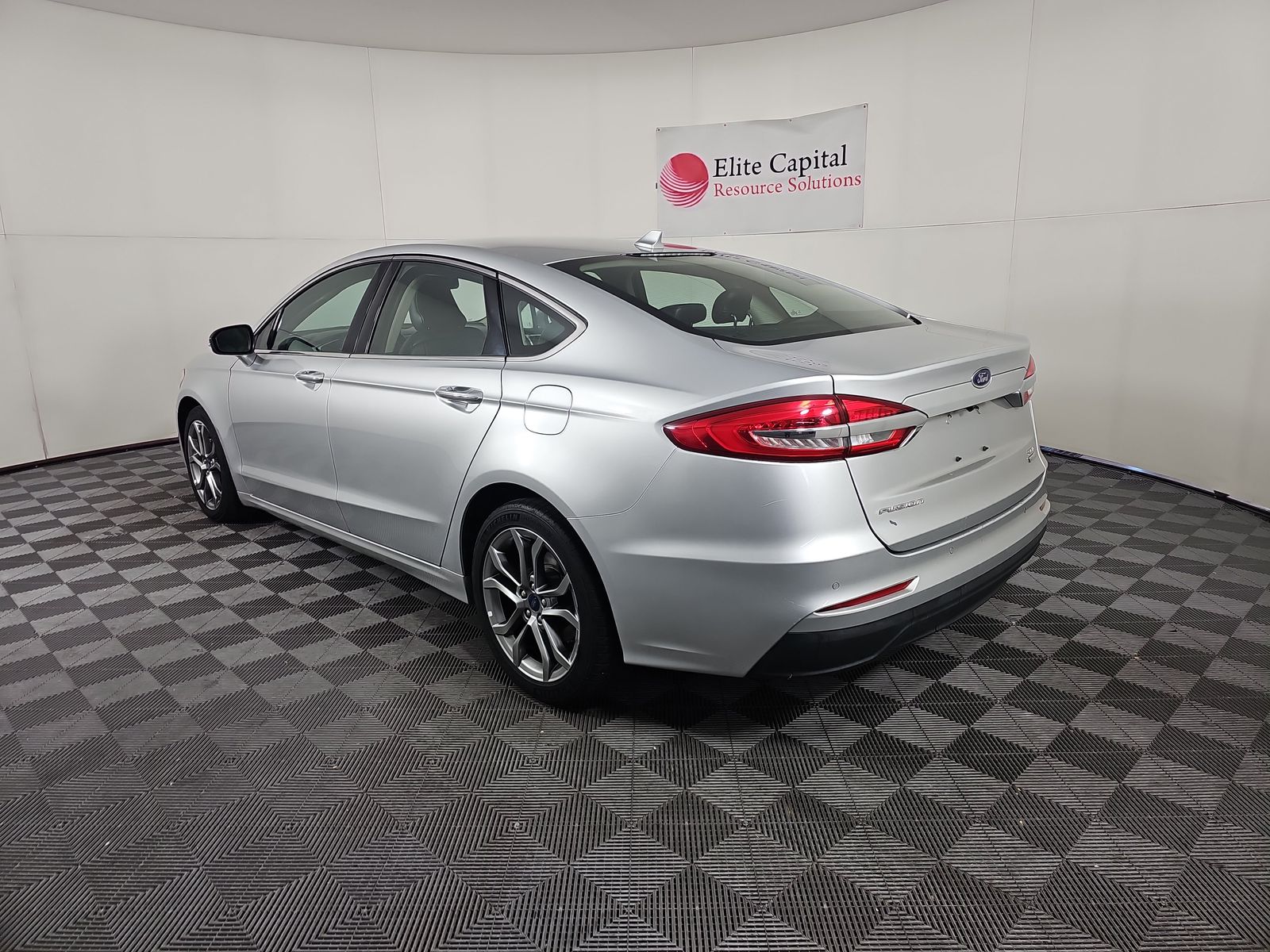 2019 Ford Fusion SEL FWD