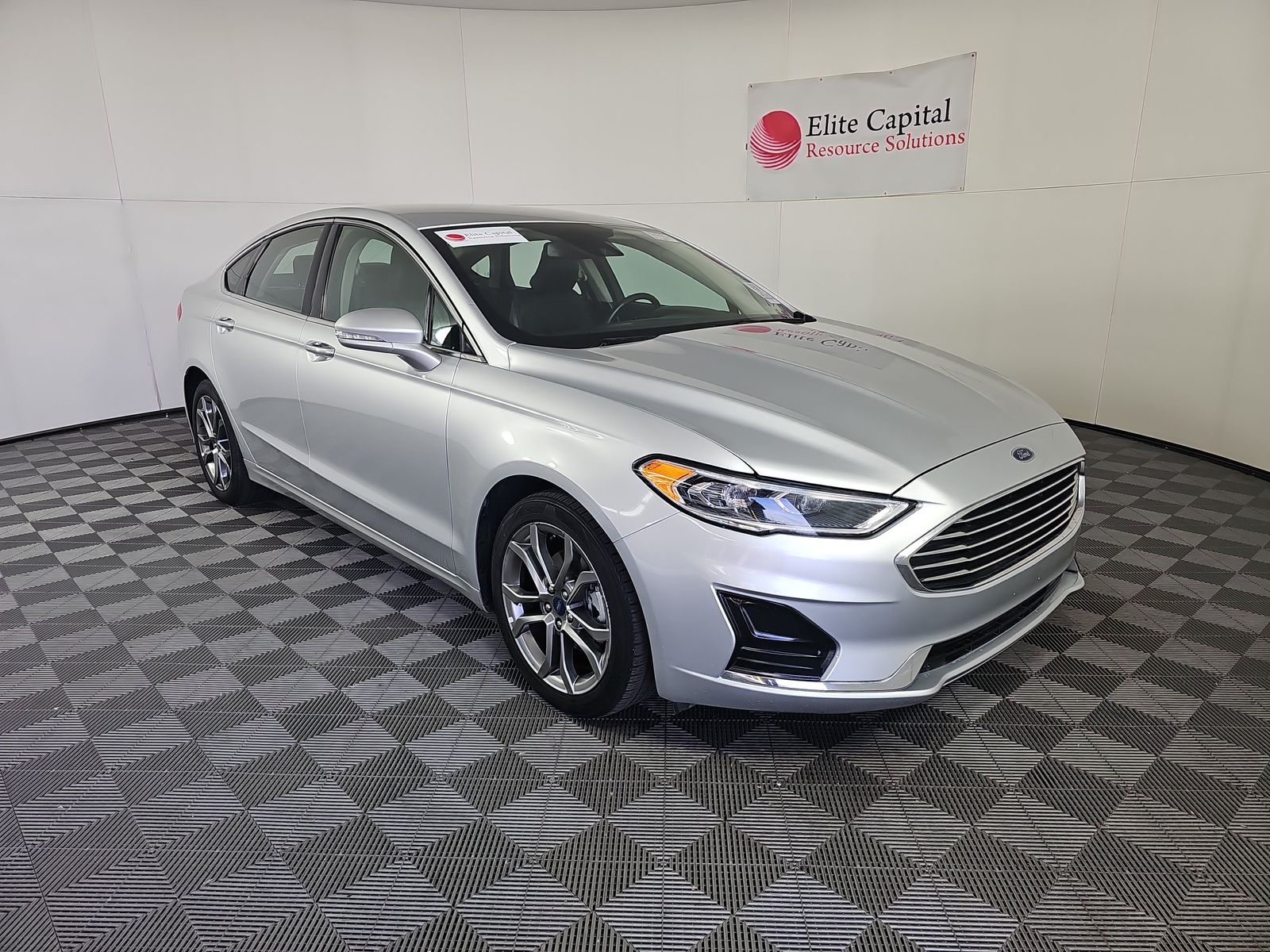 2019 Ford Fusion SEL FWD