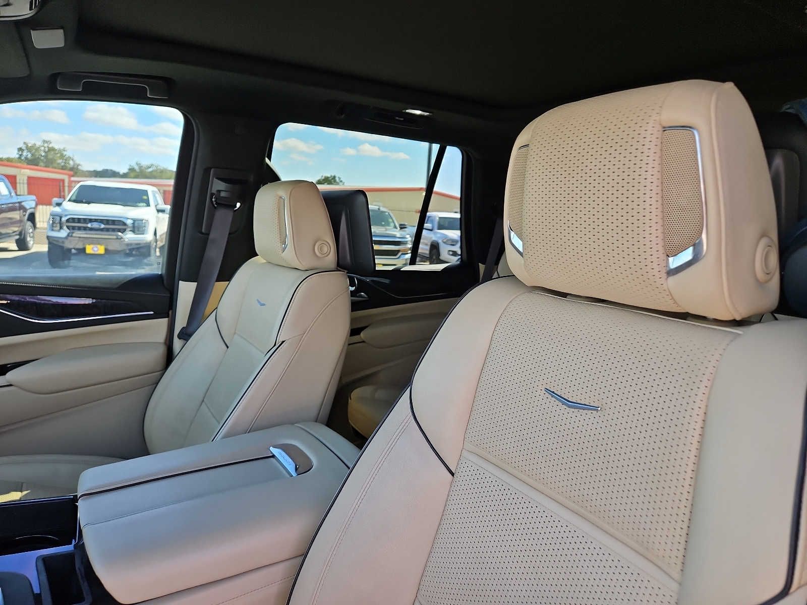 Cadillac Escalade Premium Luxury 1SB снимка Cadillac Escalade Premium Luxury 1SB