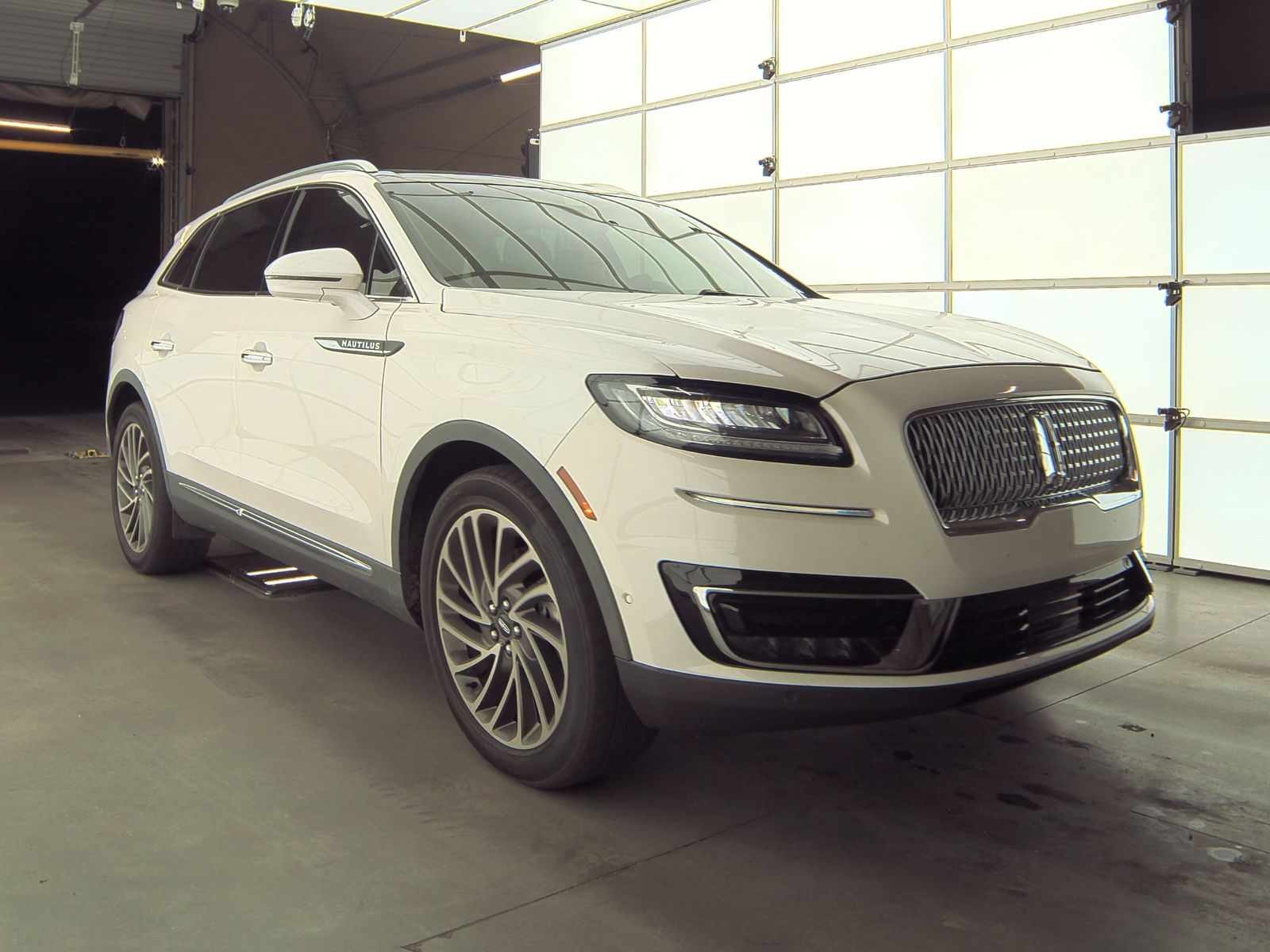 2019 Lincoln Nautilus Reserve FWD