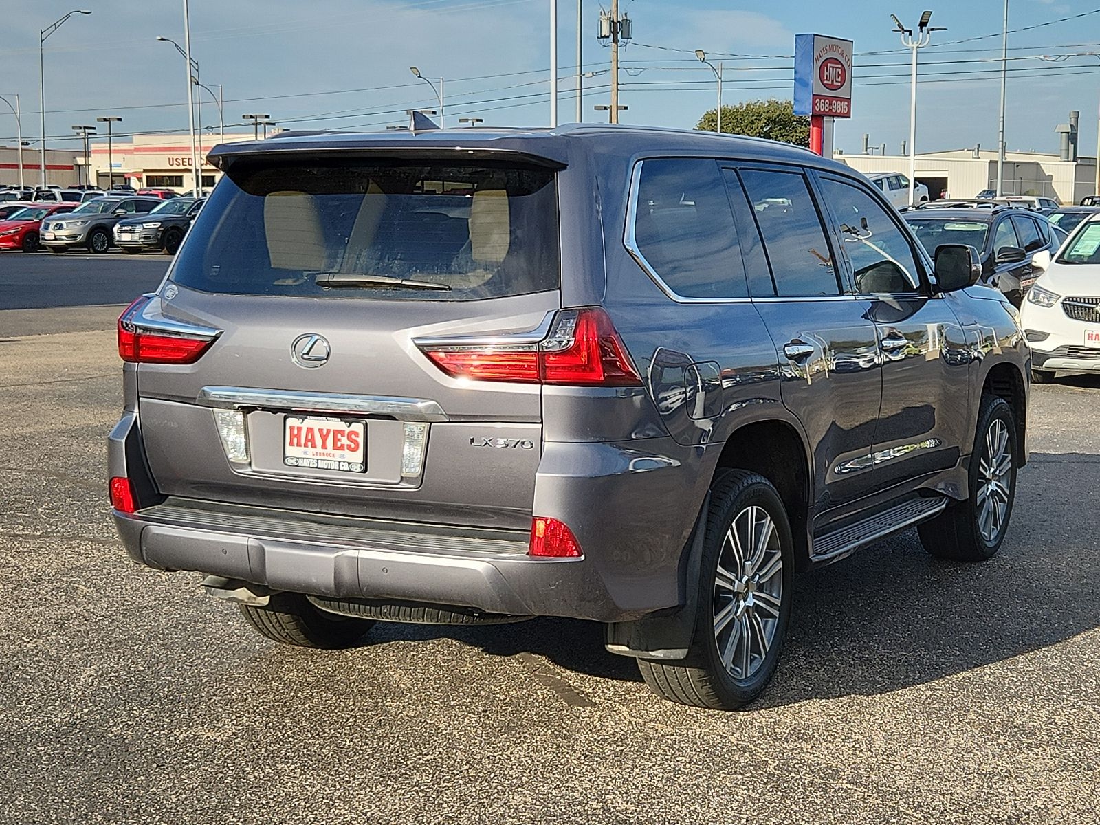 Lexus LX 570 снимка Lexus LX 570