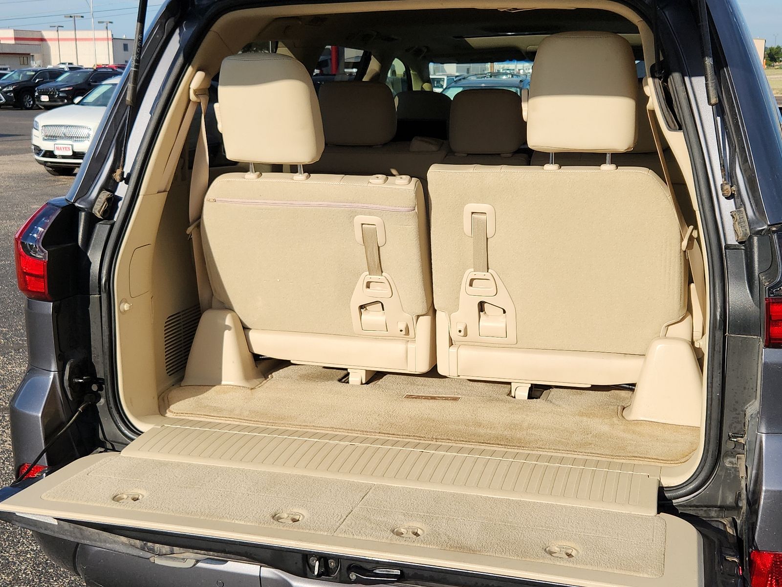 Lexus LX 570 снимка Lexus LX 570