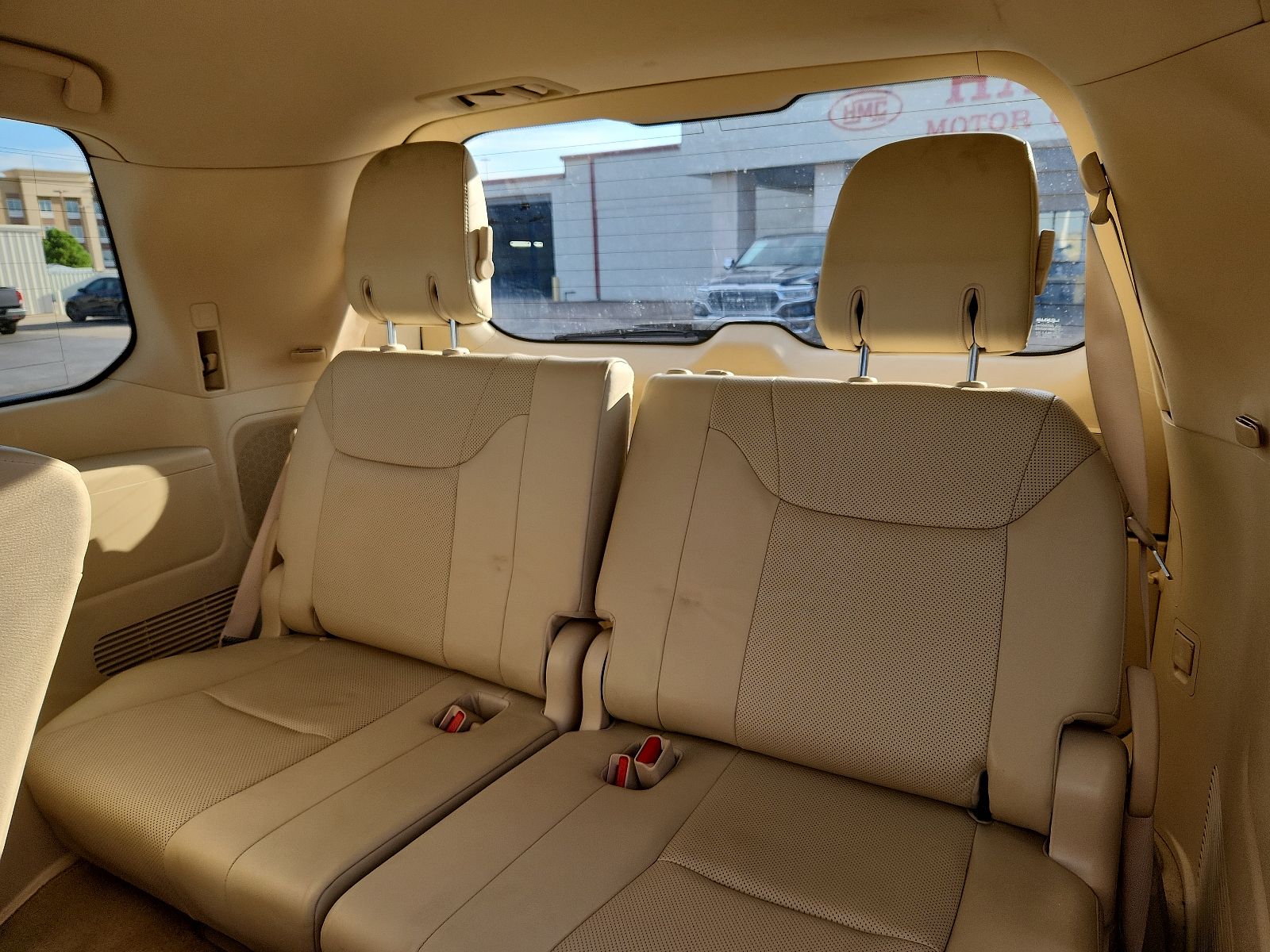 Lexus LX 570 снимка Lexus LX 570