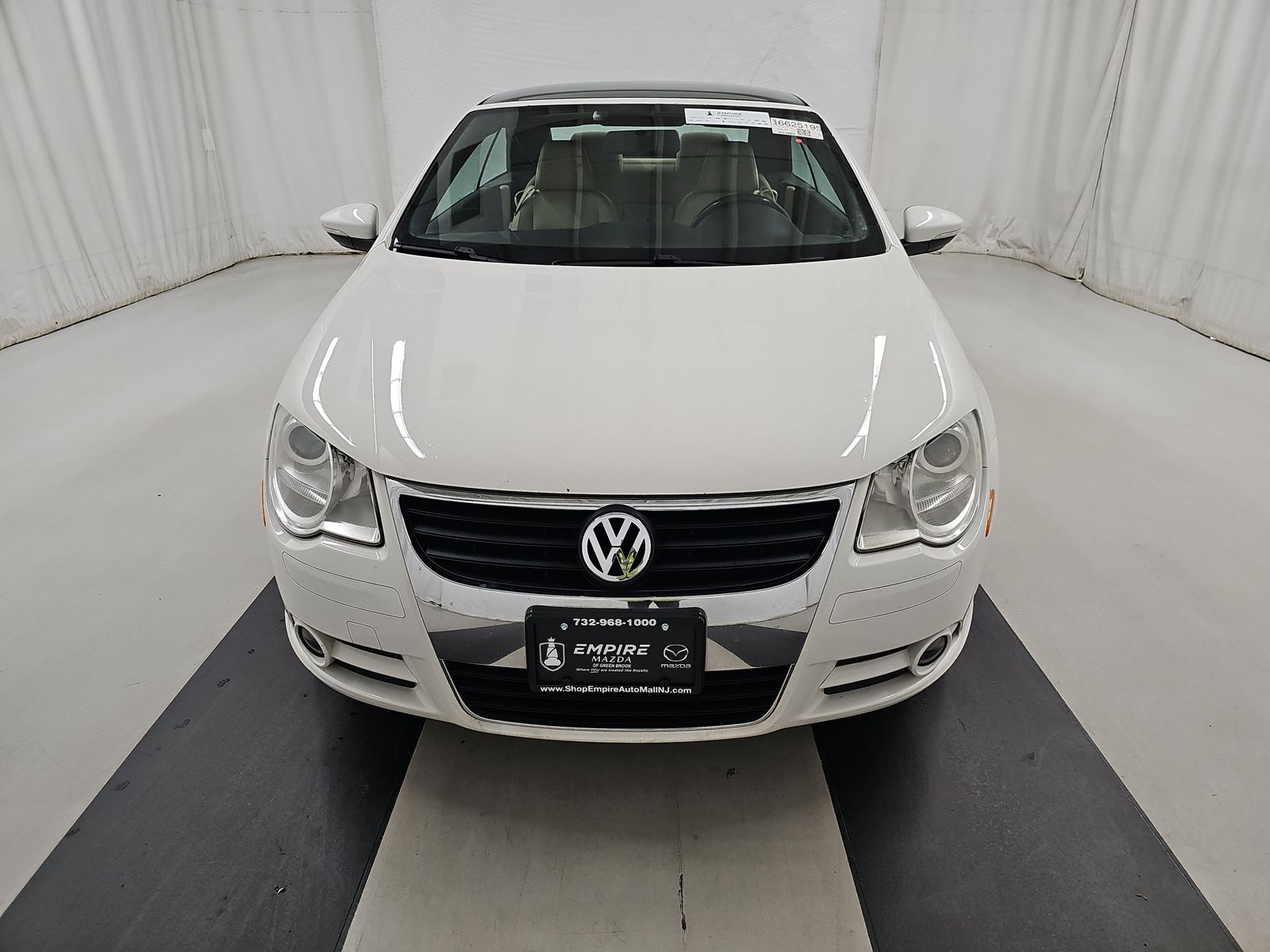 2011 Volkswagen Eos Komfort FWD