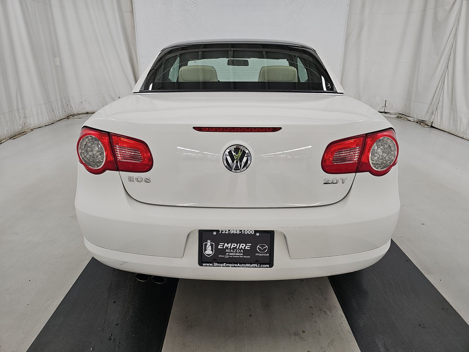 2011 Volkswagen Eos Komfort FWD