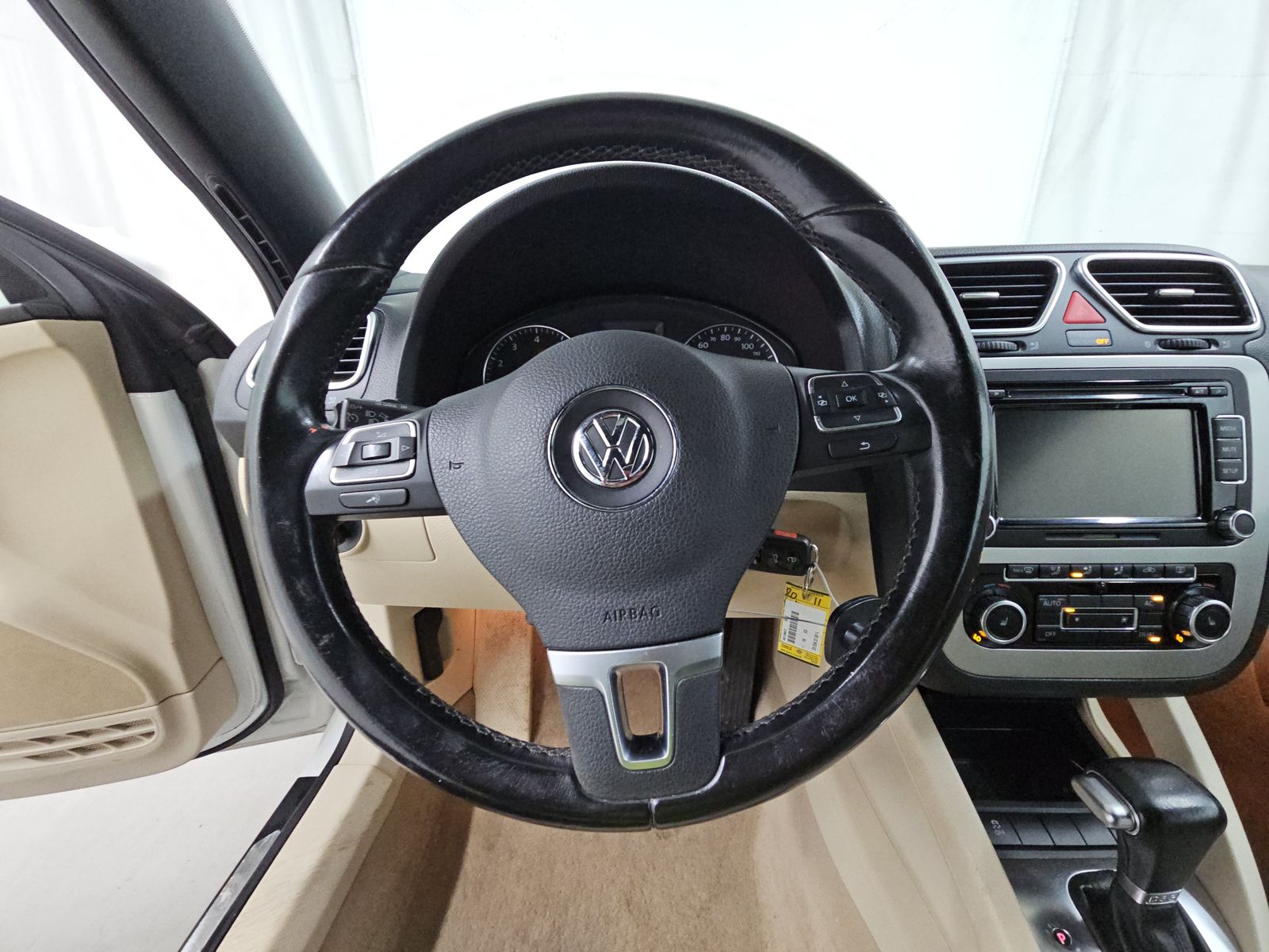 2011 Volkswagen Eos Komfort FWD