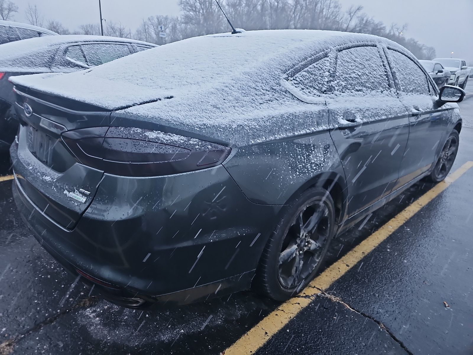 2015 Ford Fusion SE FWD