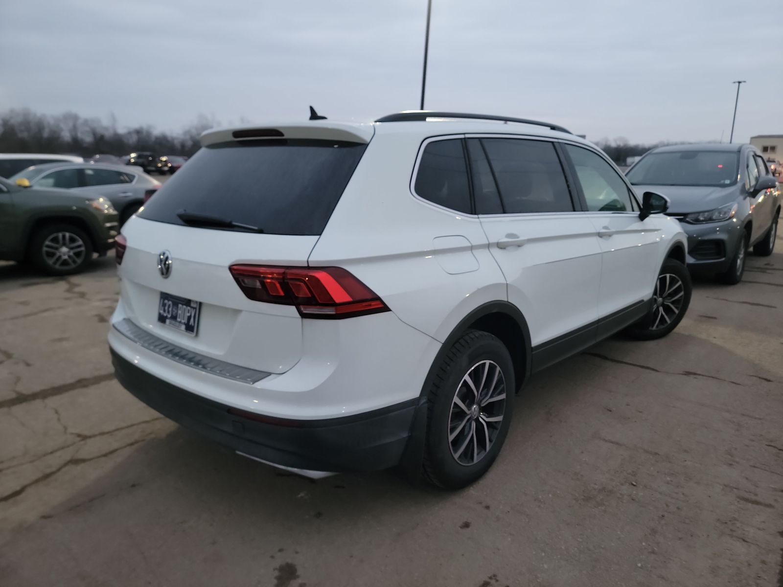 2019 Volkswagen Tiguan 2.0T SE FWD