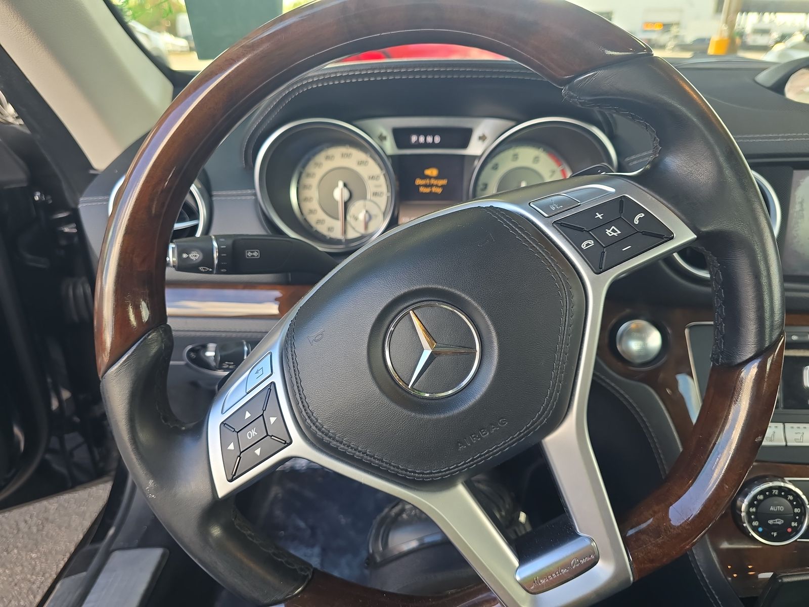 2013 Mercedes-Benz SL-Class SL 550 RWD