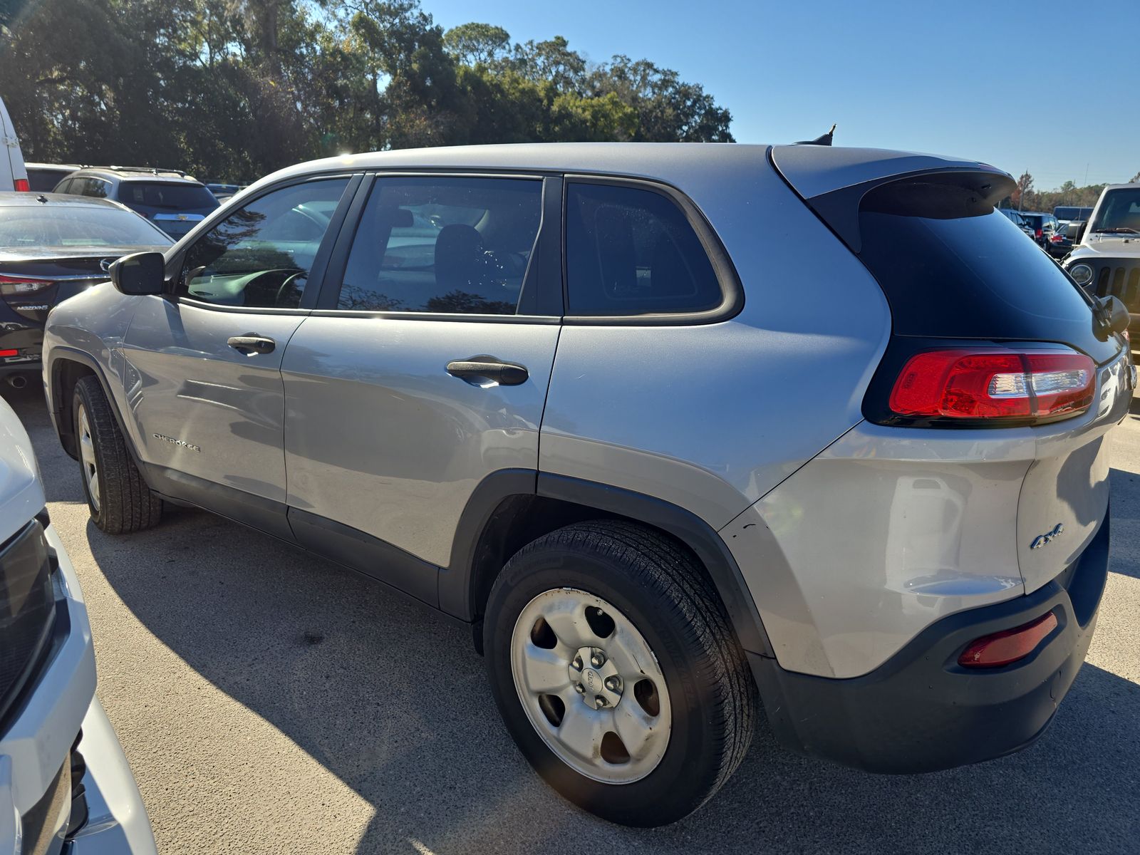 2016 Jeep Cherokee Sport AWD