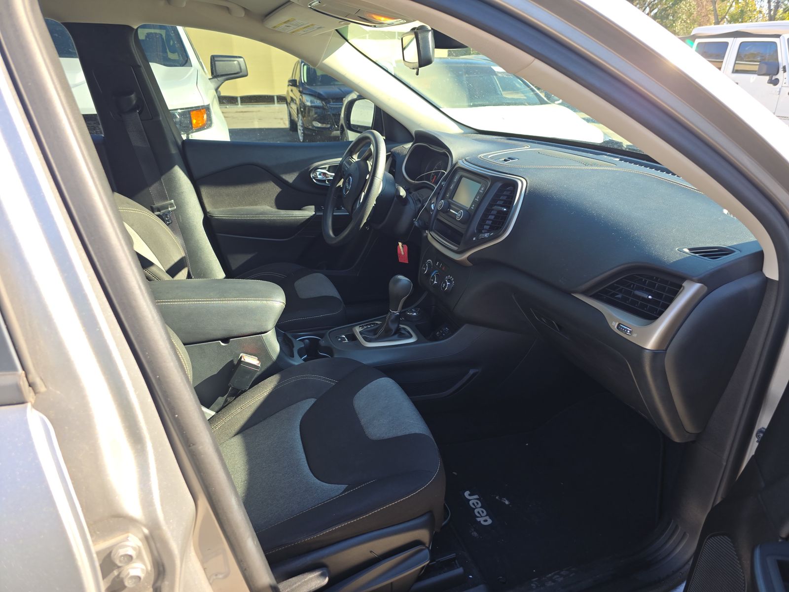 2016 Jeep Cherokee Sport AWD